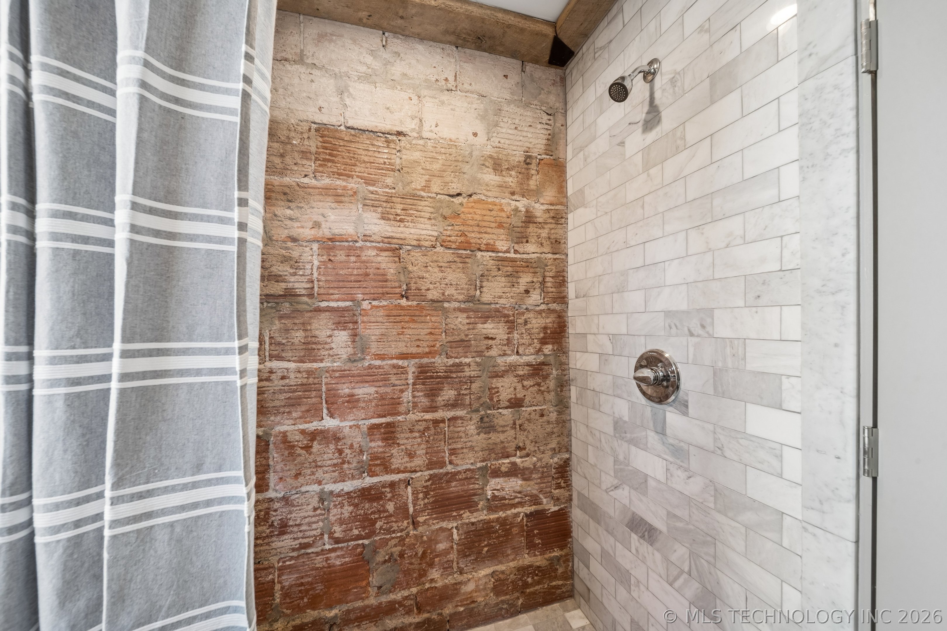 1246 E 28th Street Property Photo 50