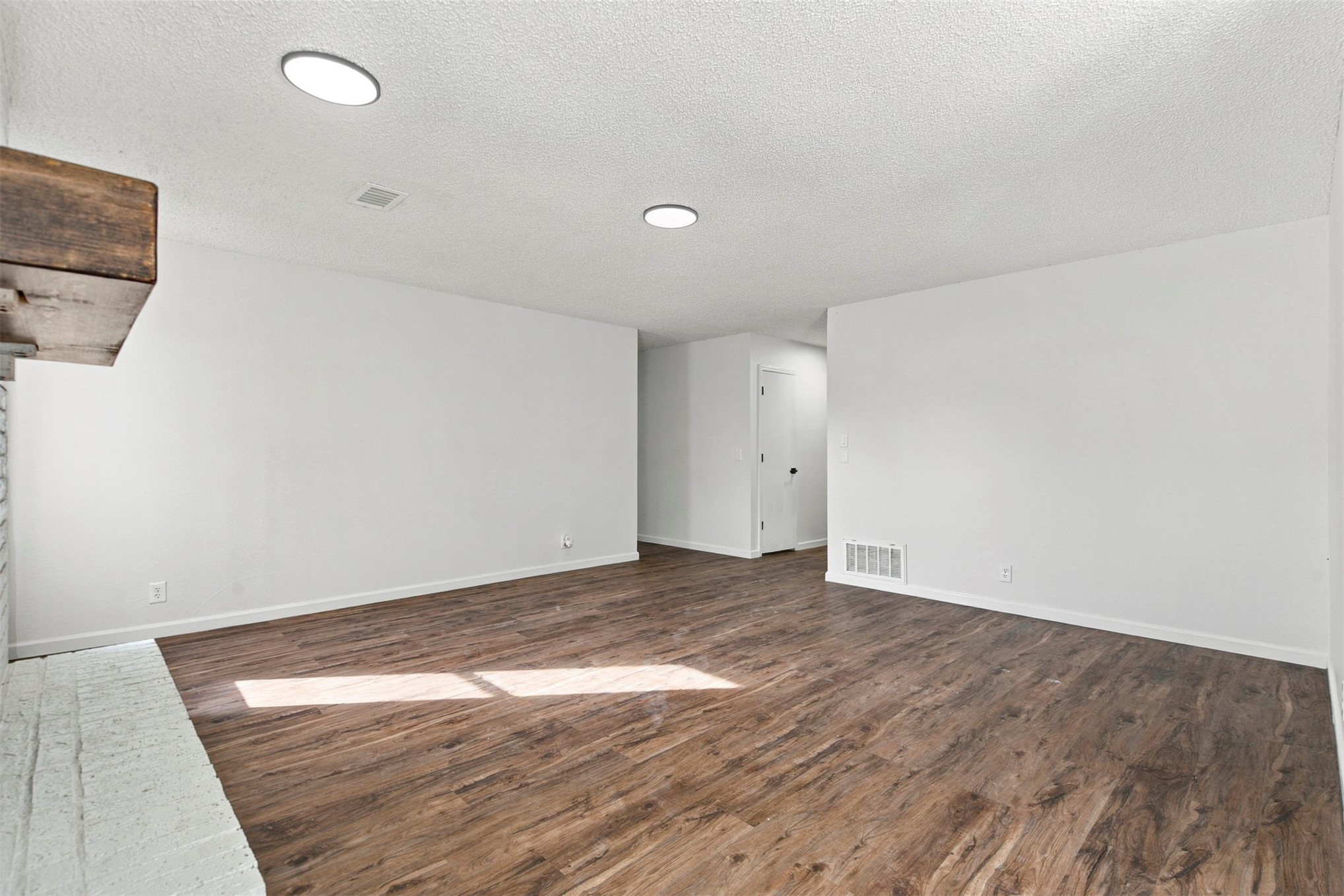 3125 S 210th East Avenue Property Photo 5