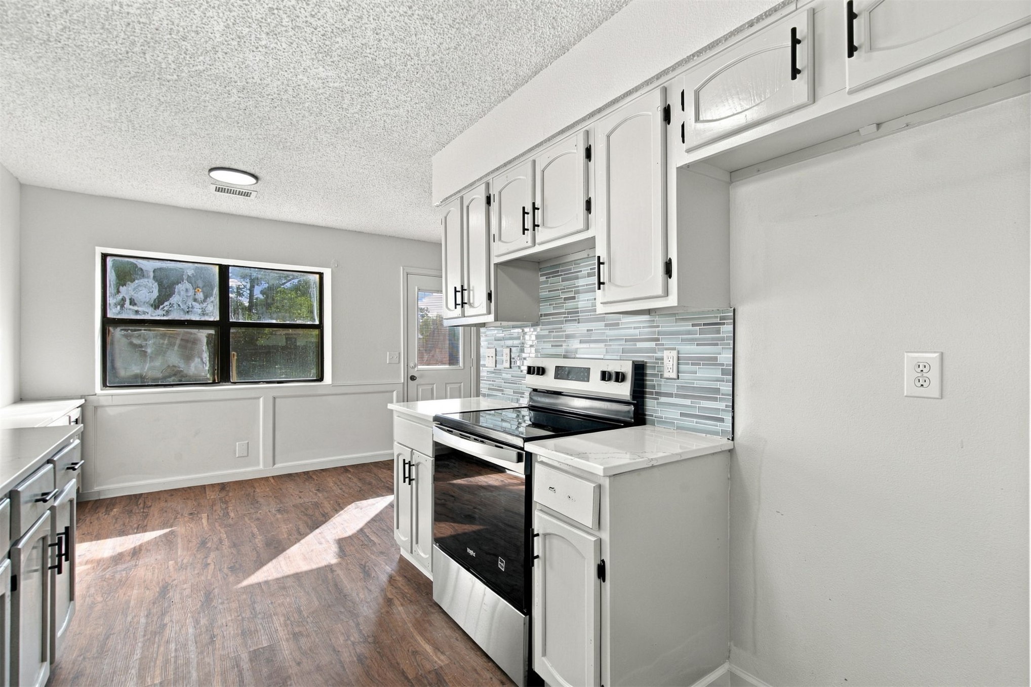 3125 S 210th East Avenue Property Photo 11