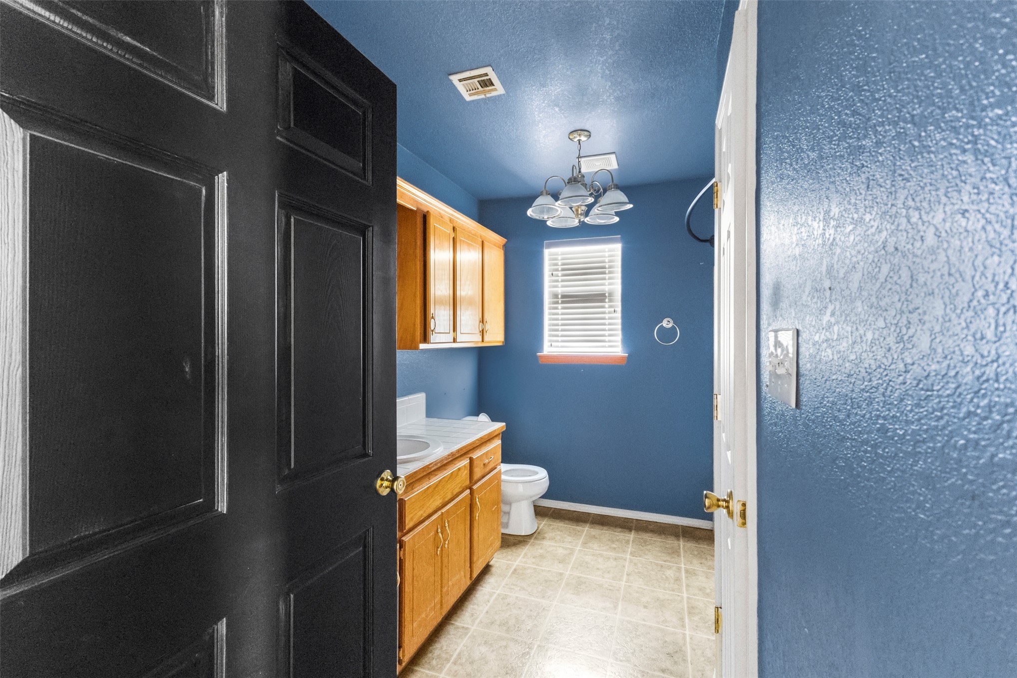 17760 County Road 3518 Property Photo 14