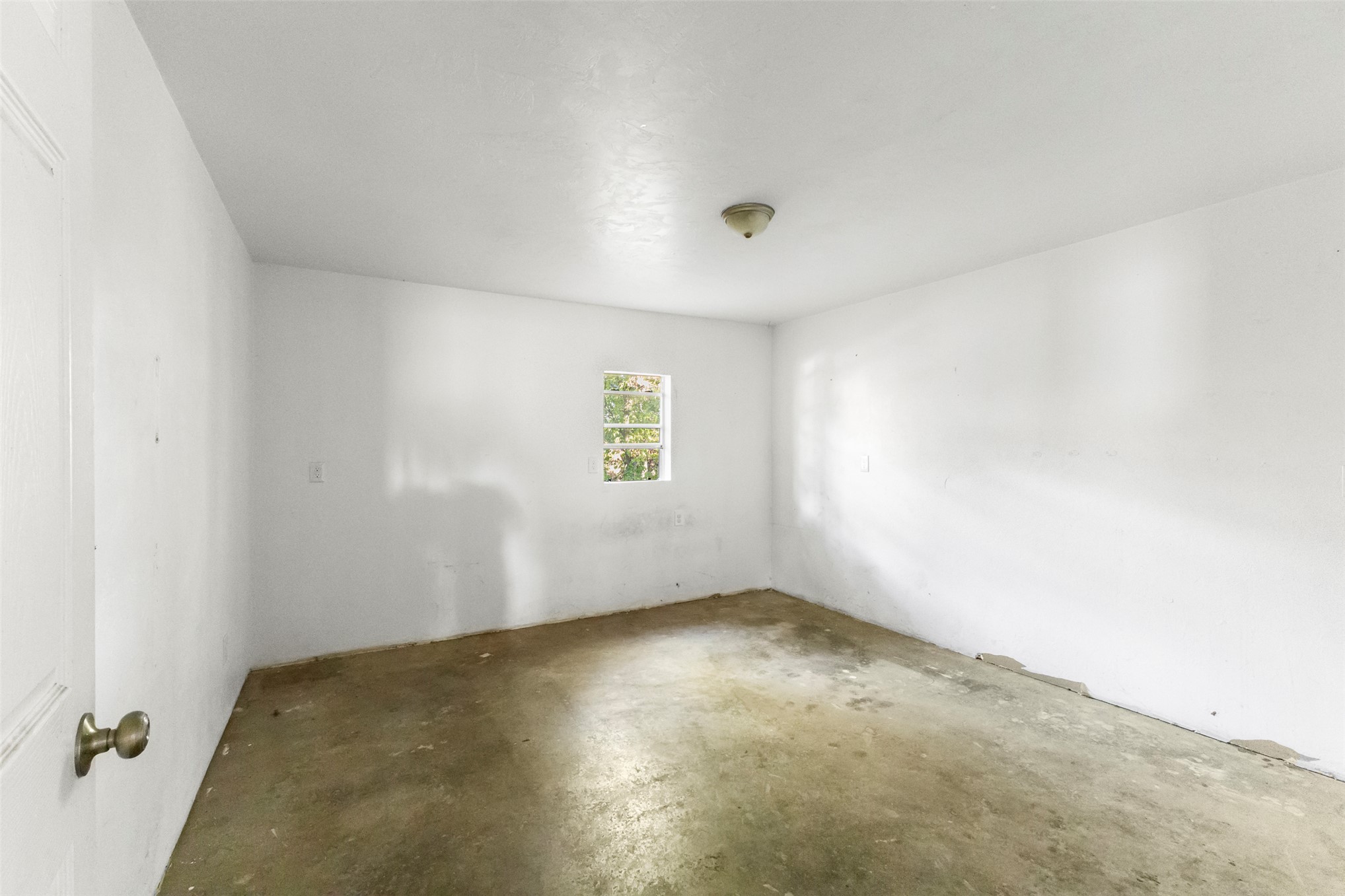 17760 County Road 3518 Property Photo 30