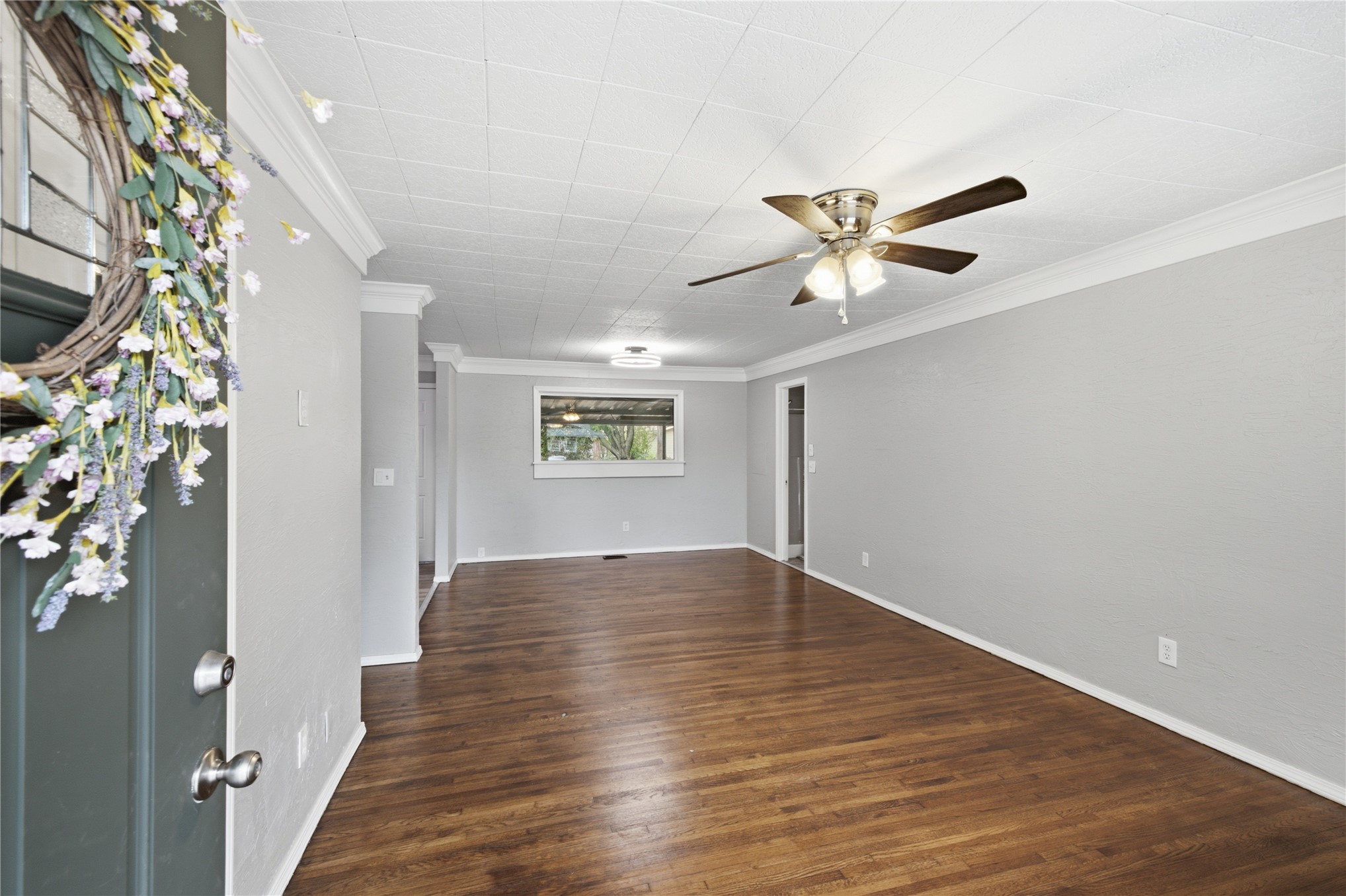 6620 E 27th Street Property Photo 5