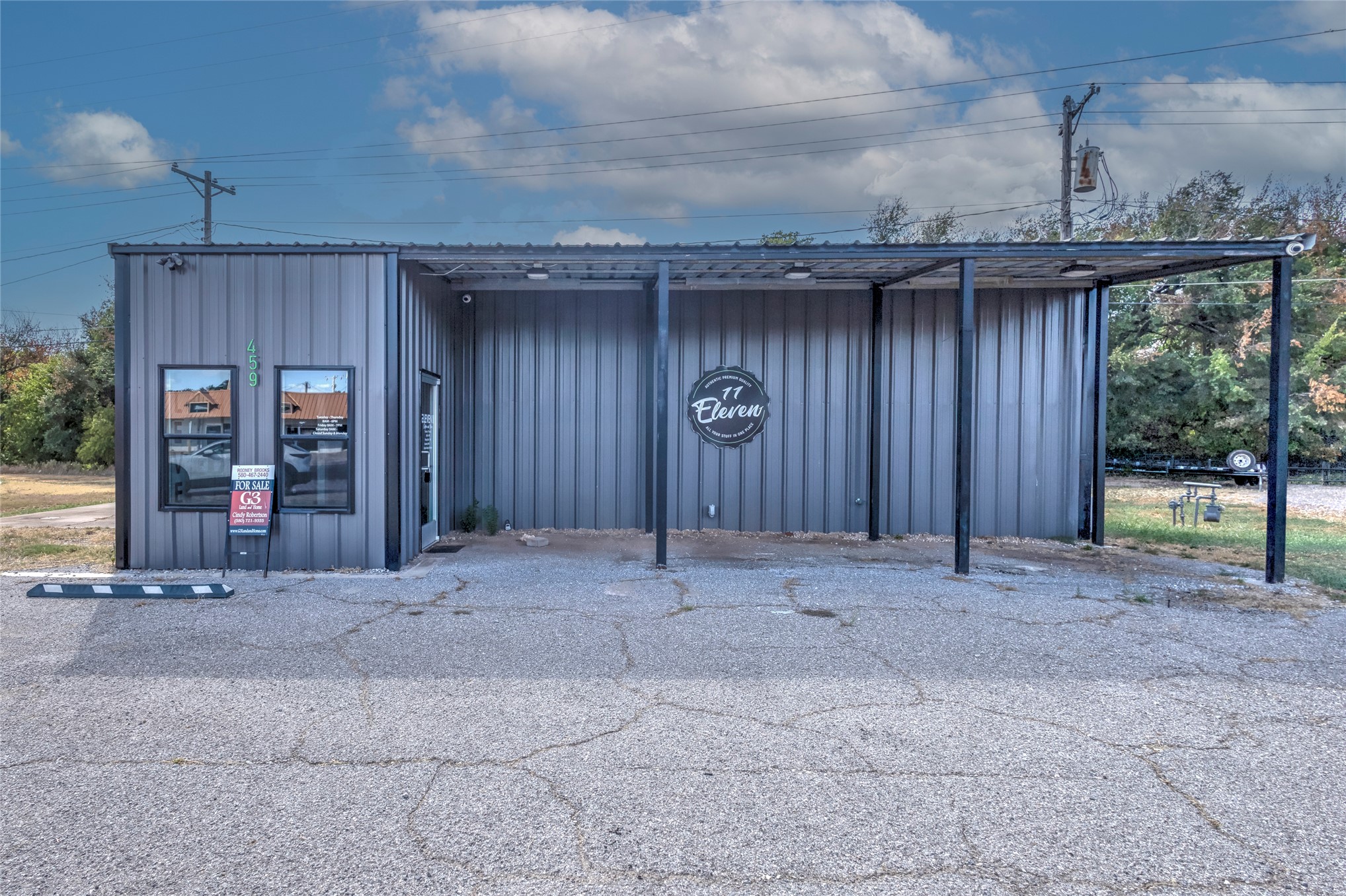 409 S Hwy 81 Highway