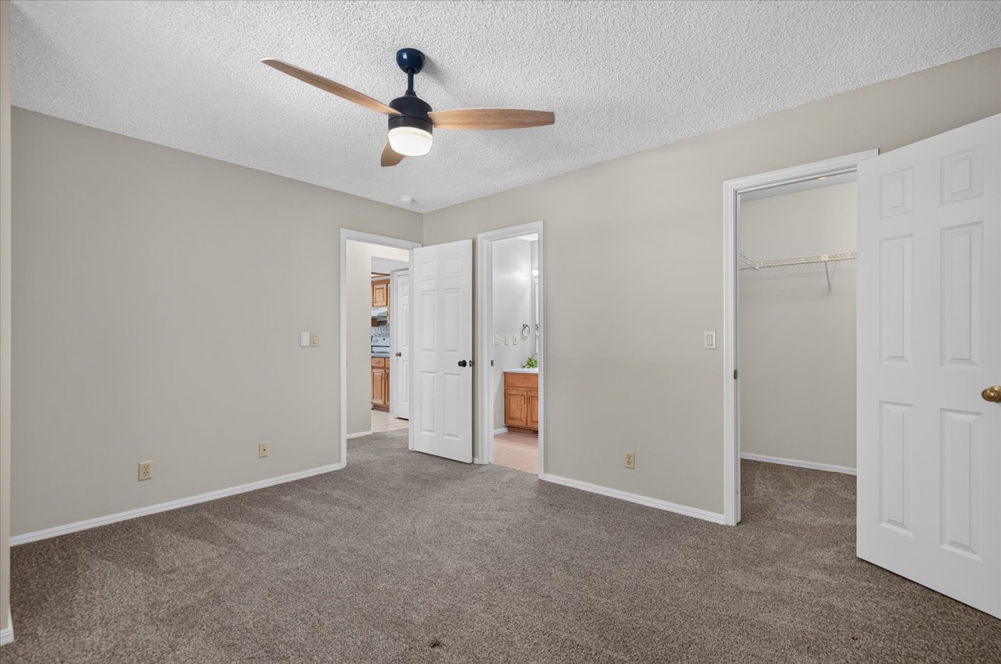5255 Nowata Road K102 Property Photo 13