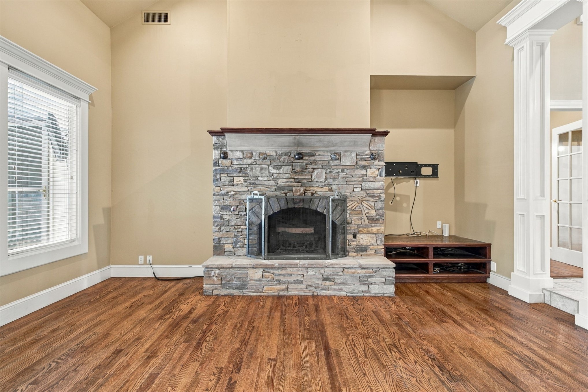 8308 S Allegheny Avenue Property Photo 19