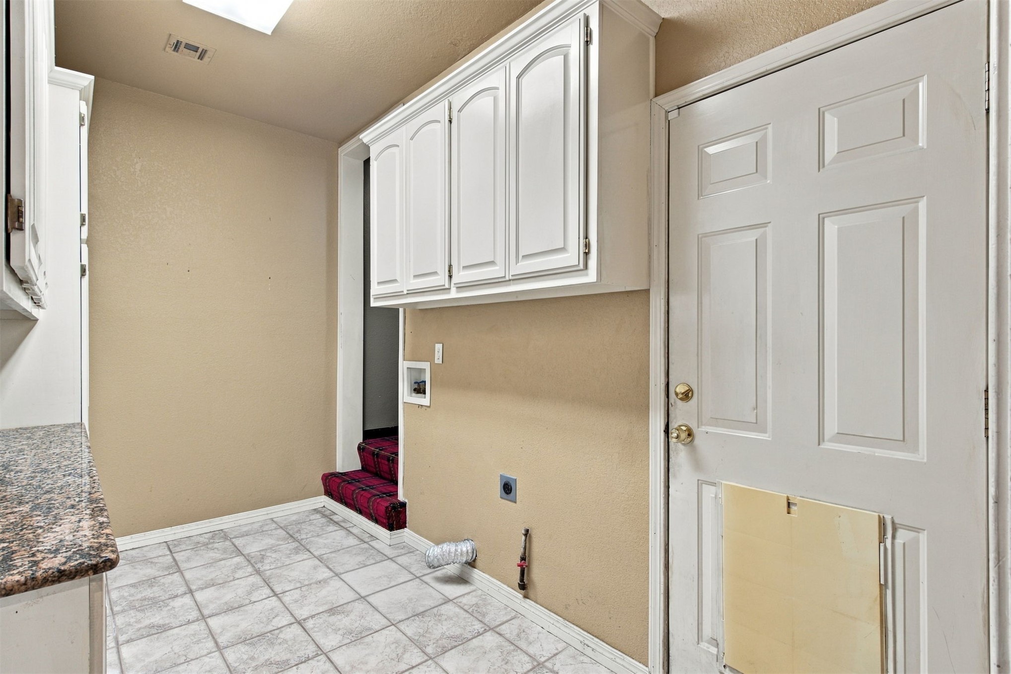 8308 S Allegheny Avenue Property Photo 31