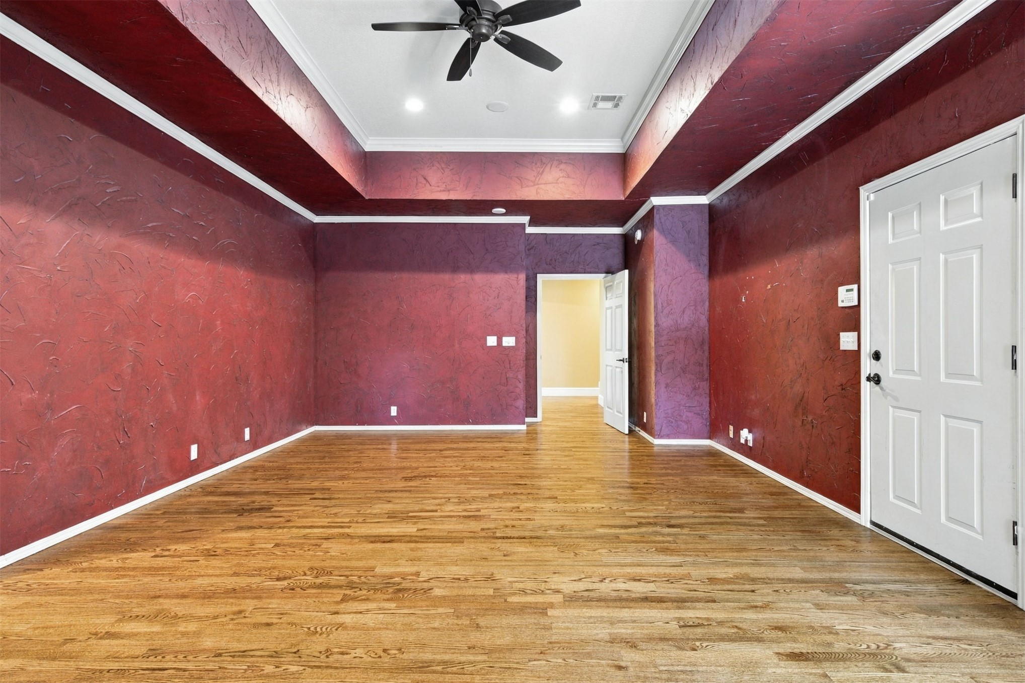 8308 S Allegheny Avenue Property Photo 45