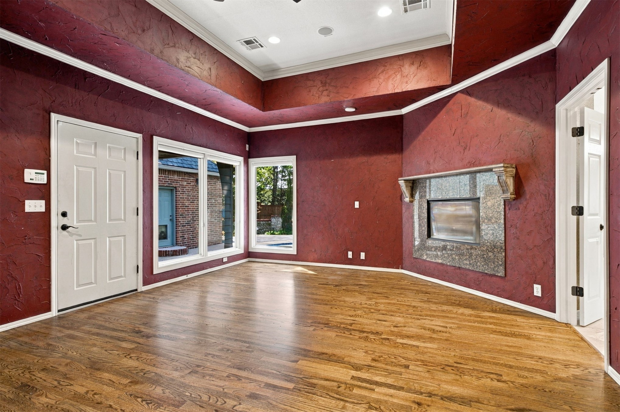 8308 S Allegheny Avenue Property Photo 46