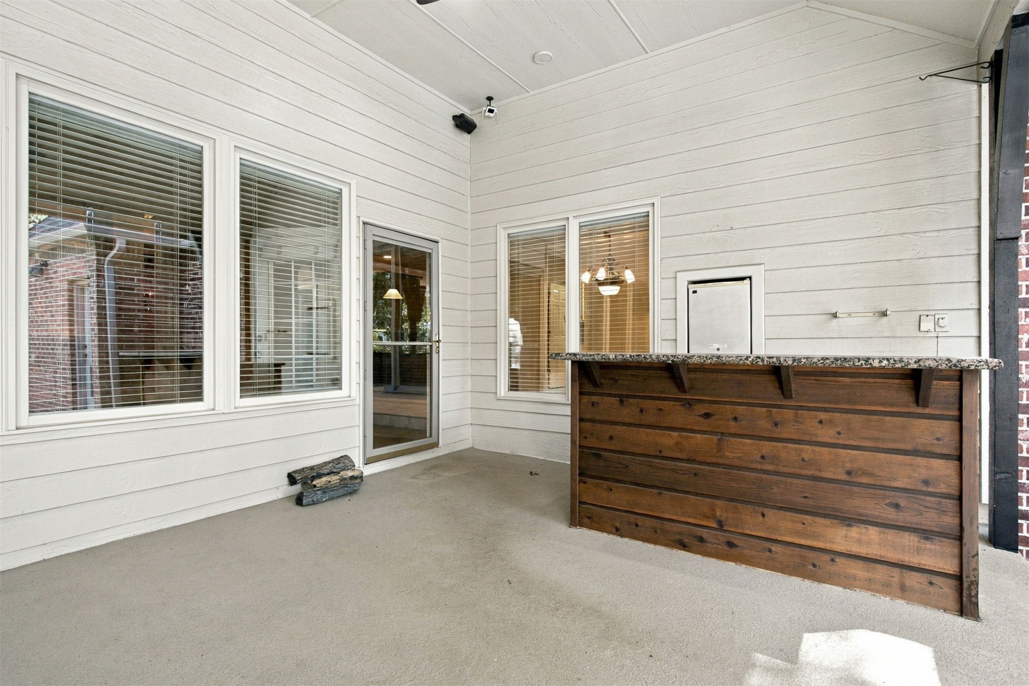 8308 S Allegheny Avenue Property Photo 60