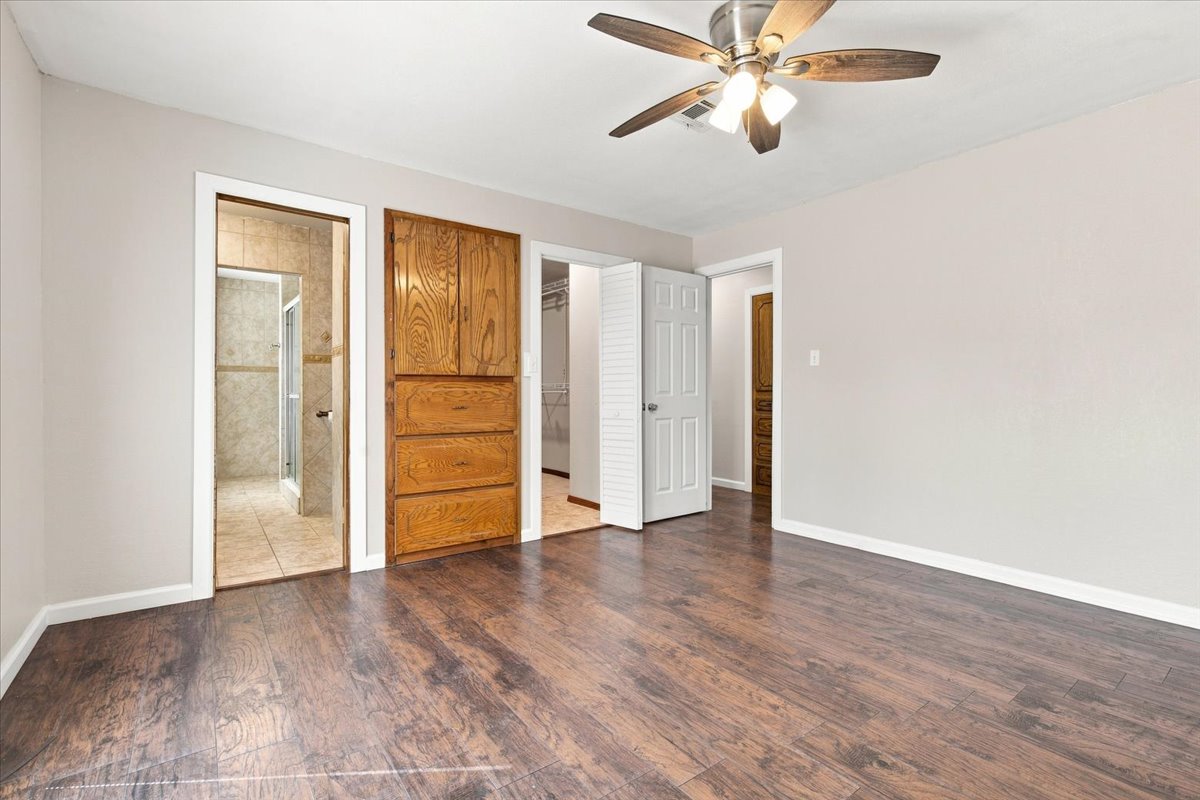 101 N Division Street Property Photo 19