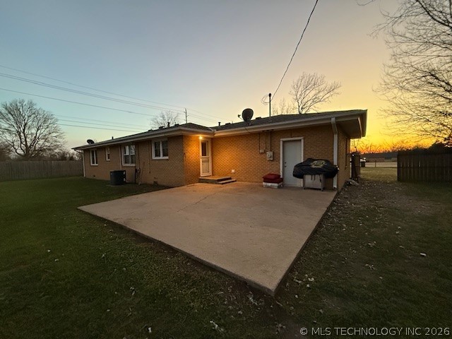 1818 McKinley Property Photo 1