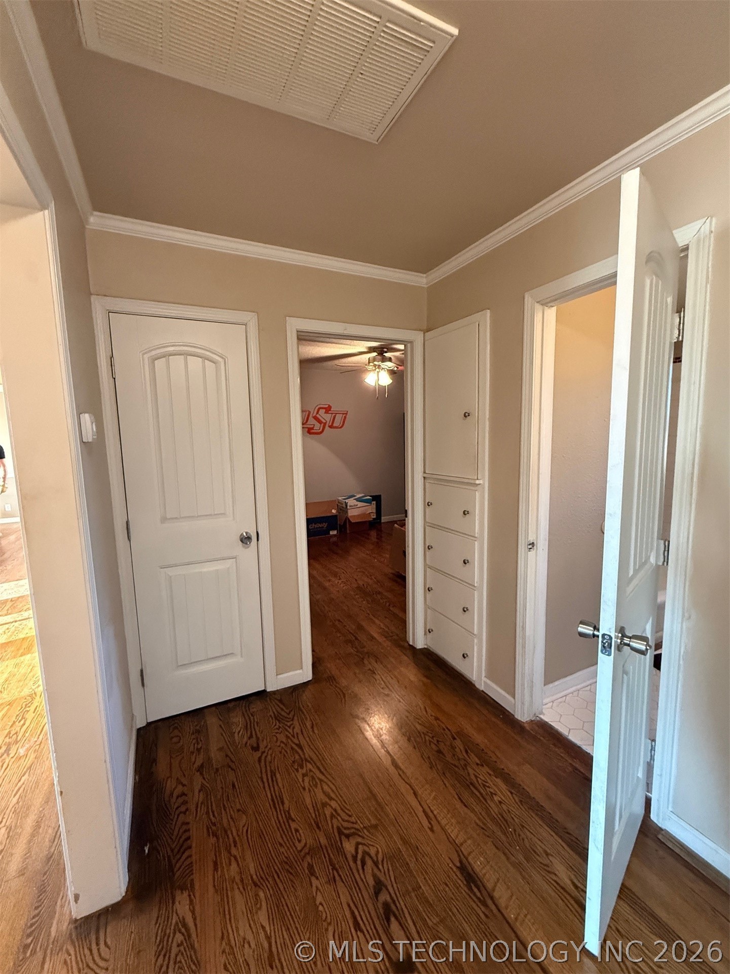 1818 Mckinley Property Photo 8