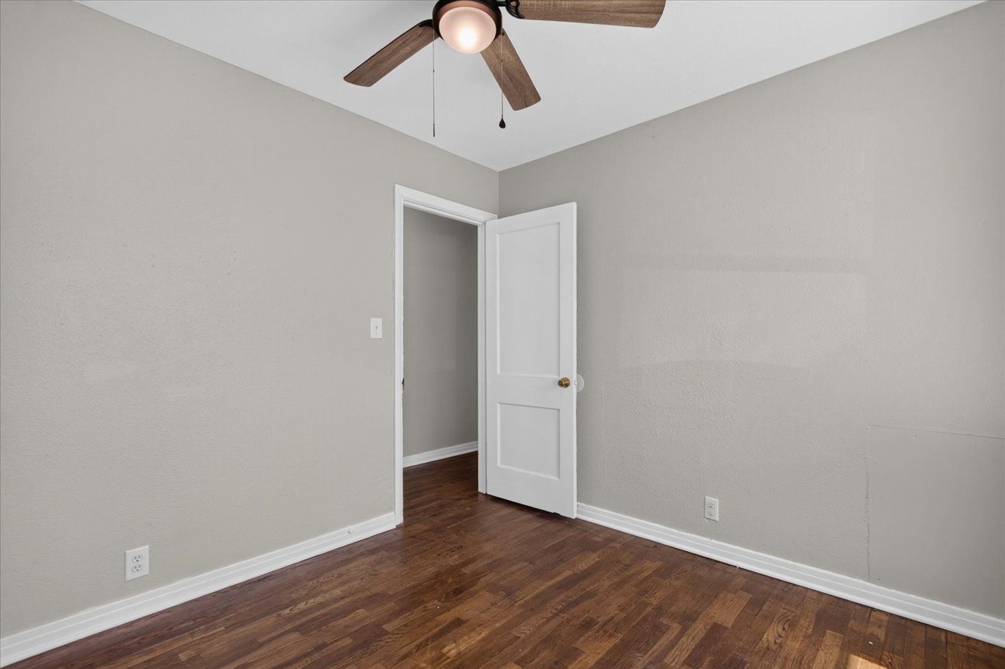 1812 S Armstrong Avenue Property Photo 17