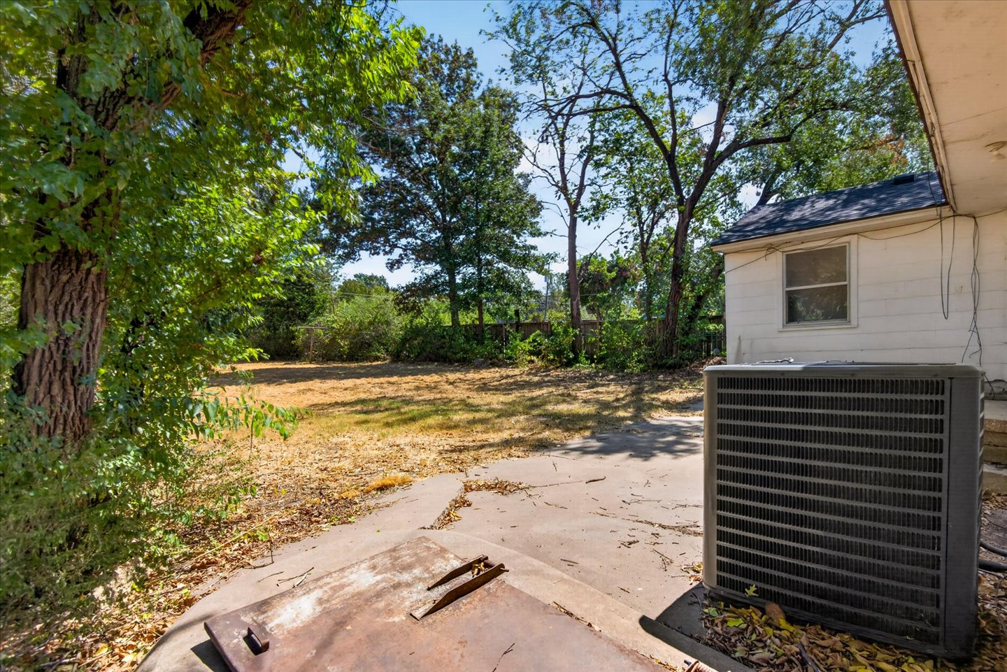 1812 S Armstrong Avenue Property Photo 19