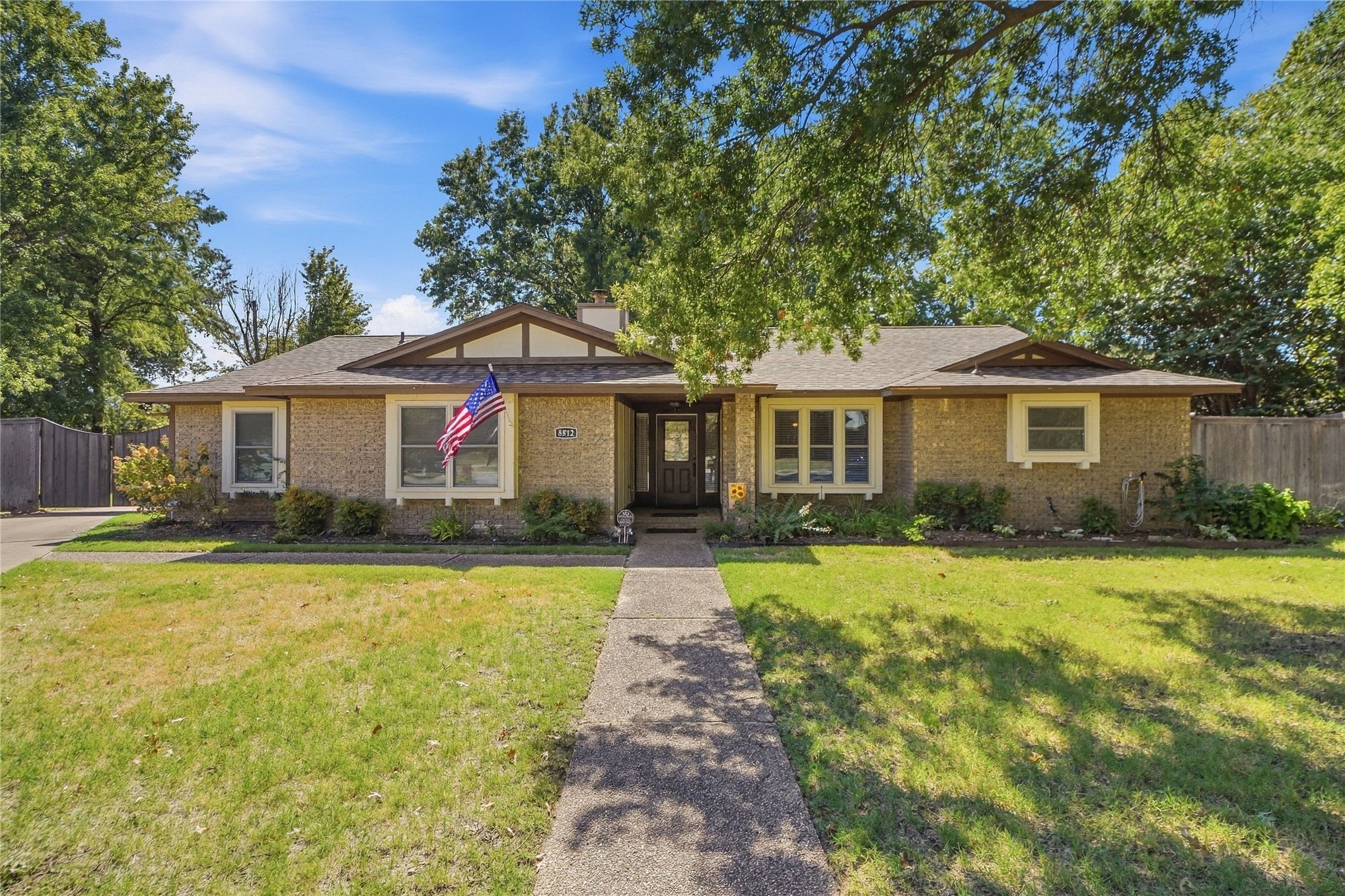 8812 S Delaware Place Property Photo 1