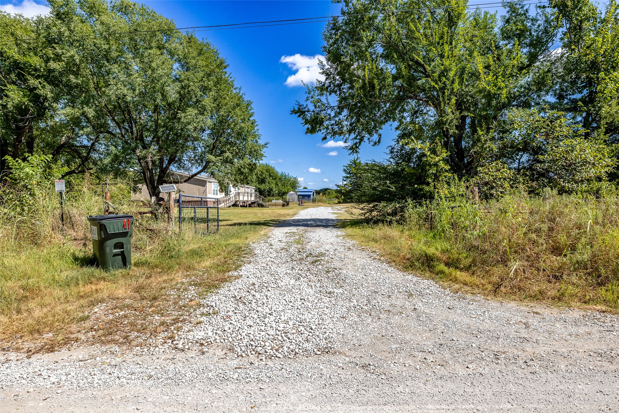9130 N 230 Road Property Photo 3