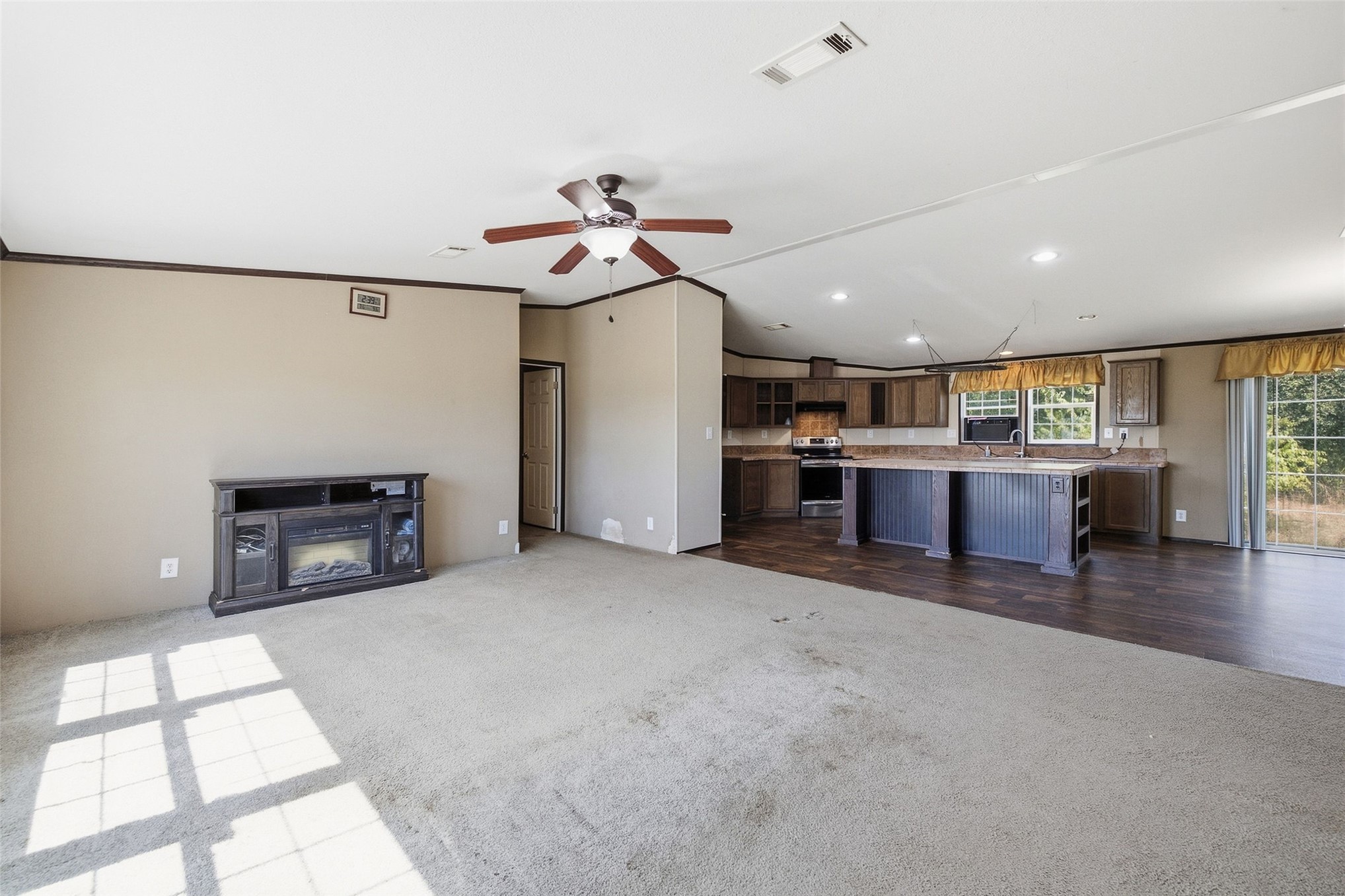 9130 N 230 Road Property Photo 11