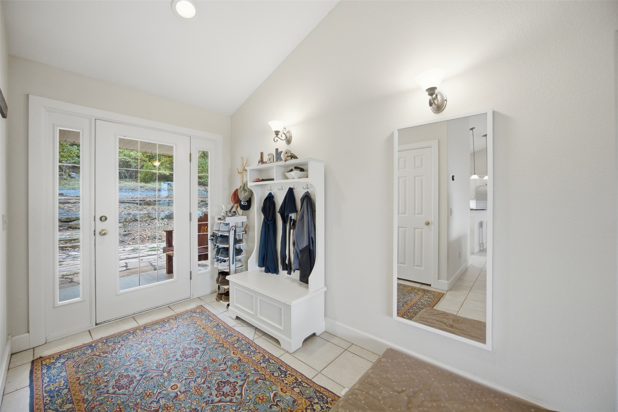 1713 Rose Lane Property Photo 3
