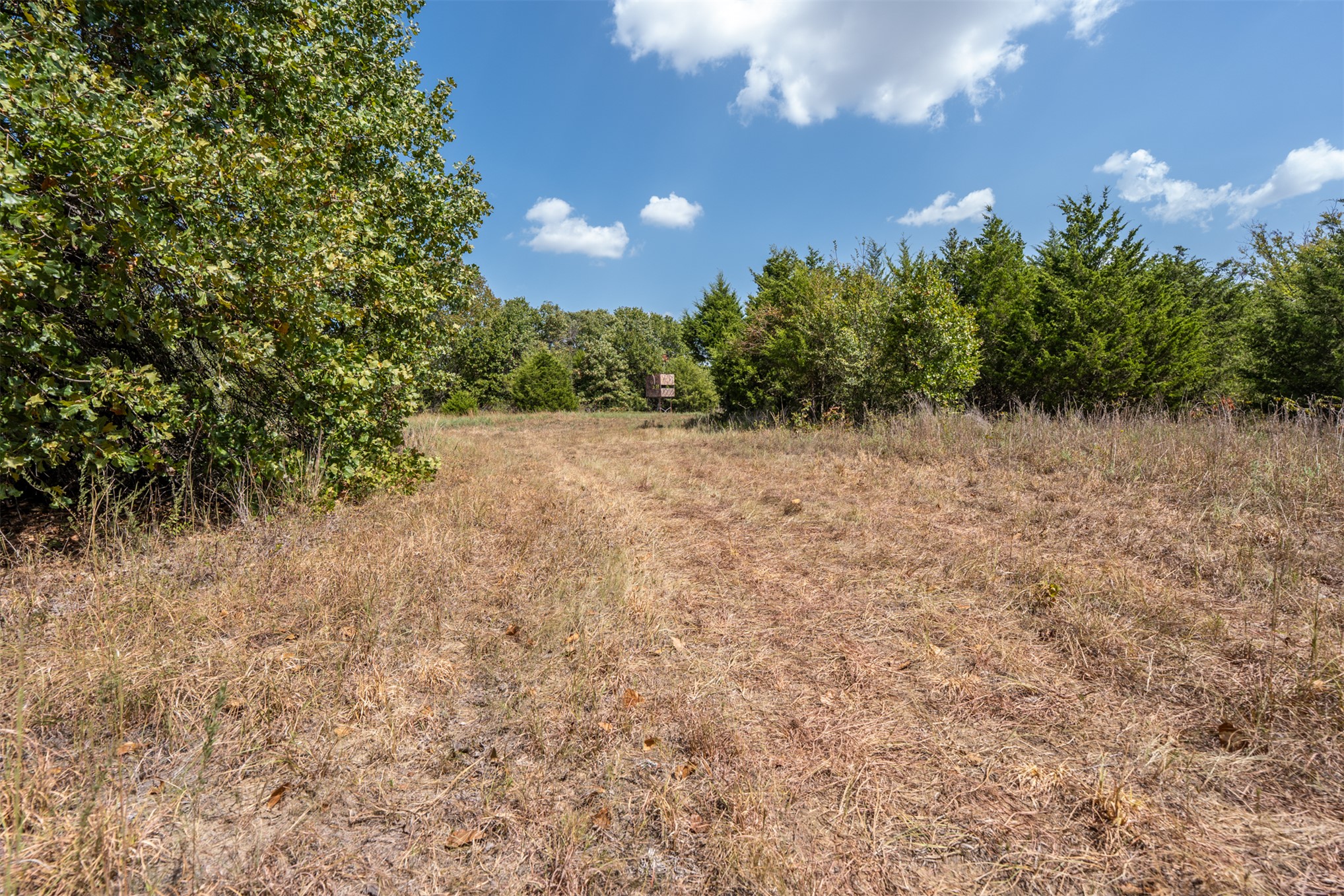 102140 N 3740 Property Photo 28