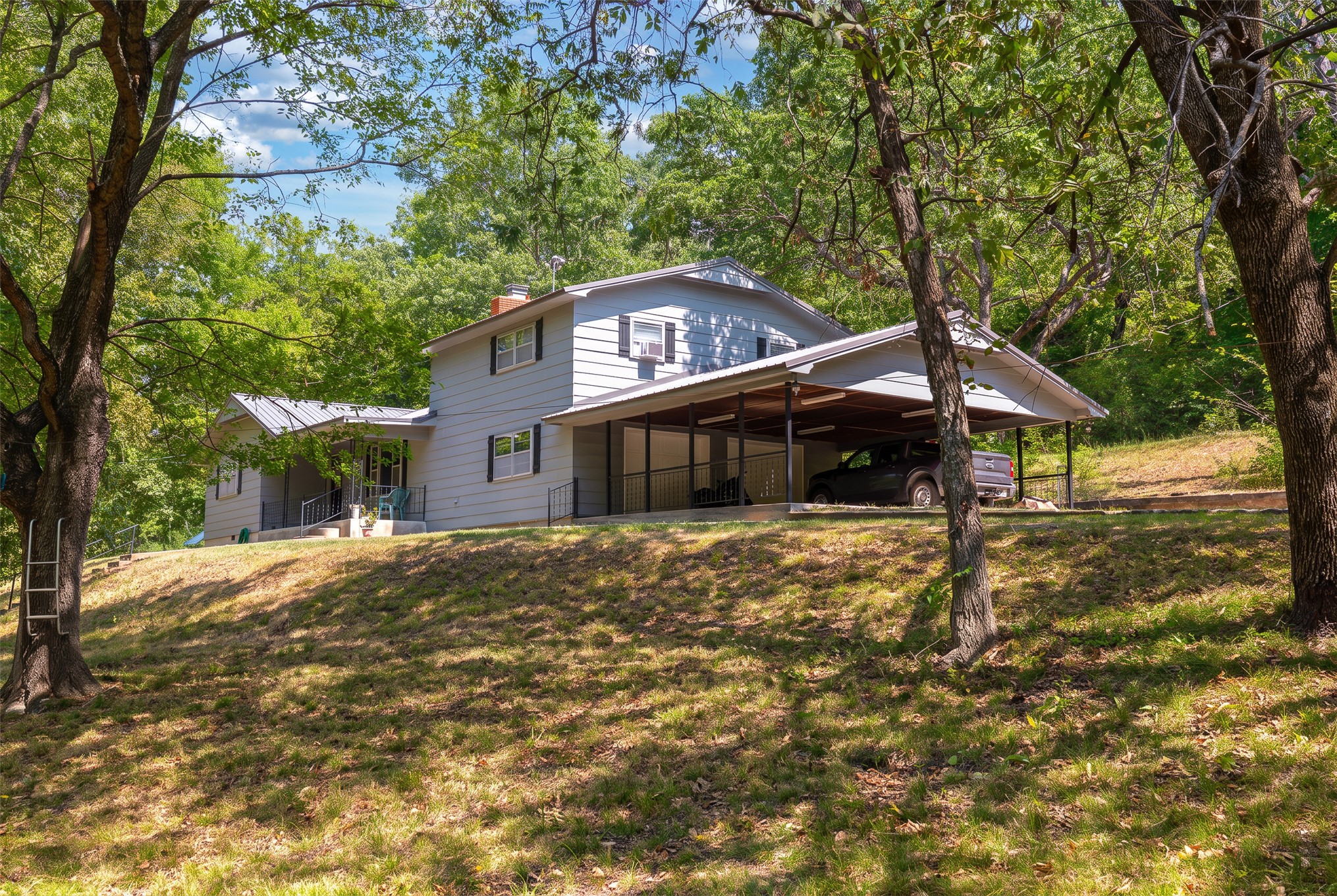 24092 S Black Valley Road Property Photo 1