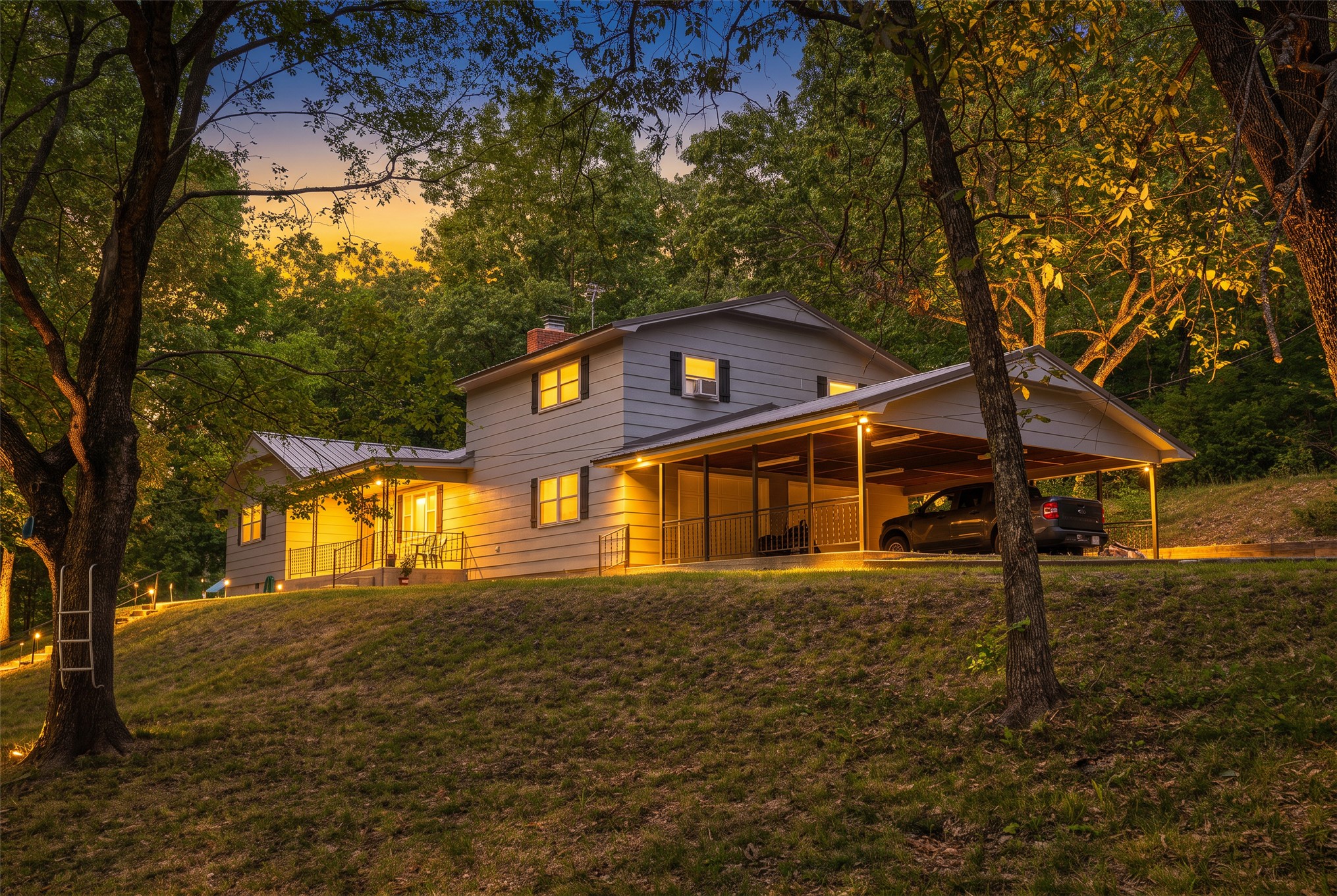 24092 S Black Valley Road Property Photo 2