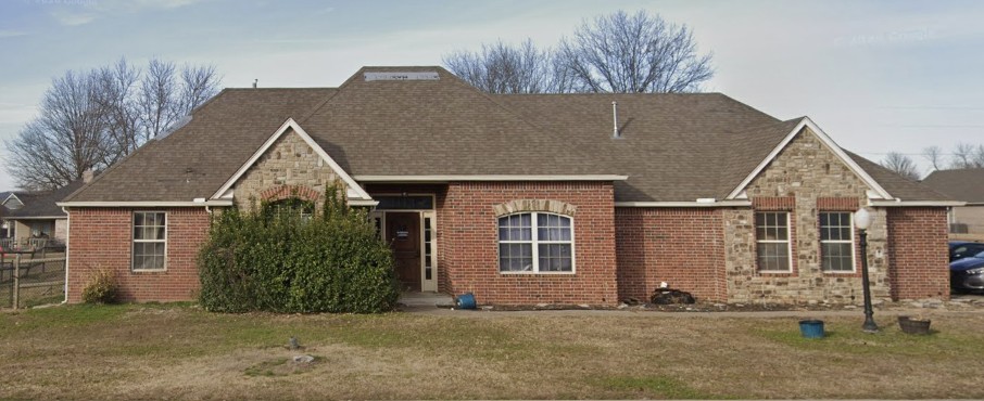 1113 W Dogwood Street Property Photo 1