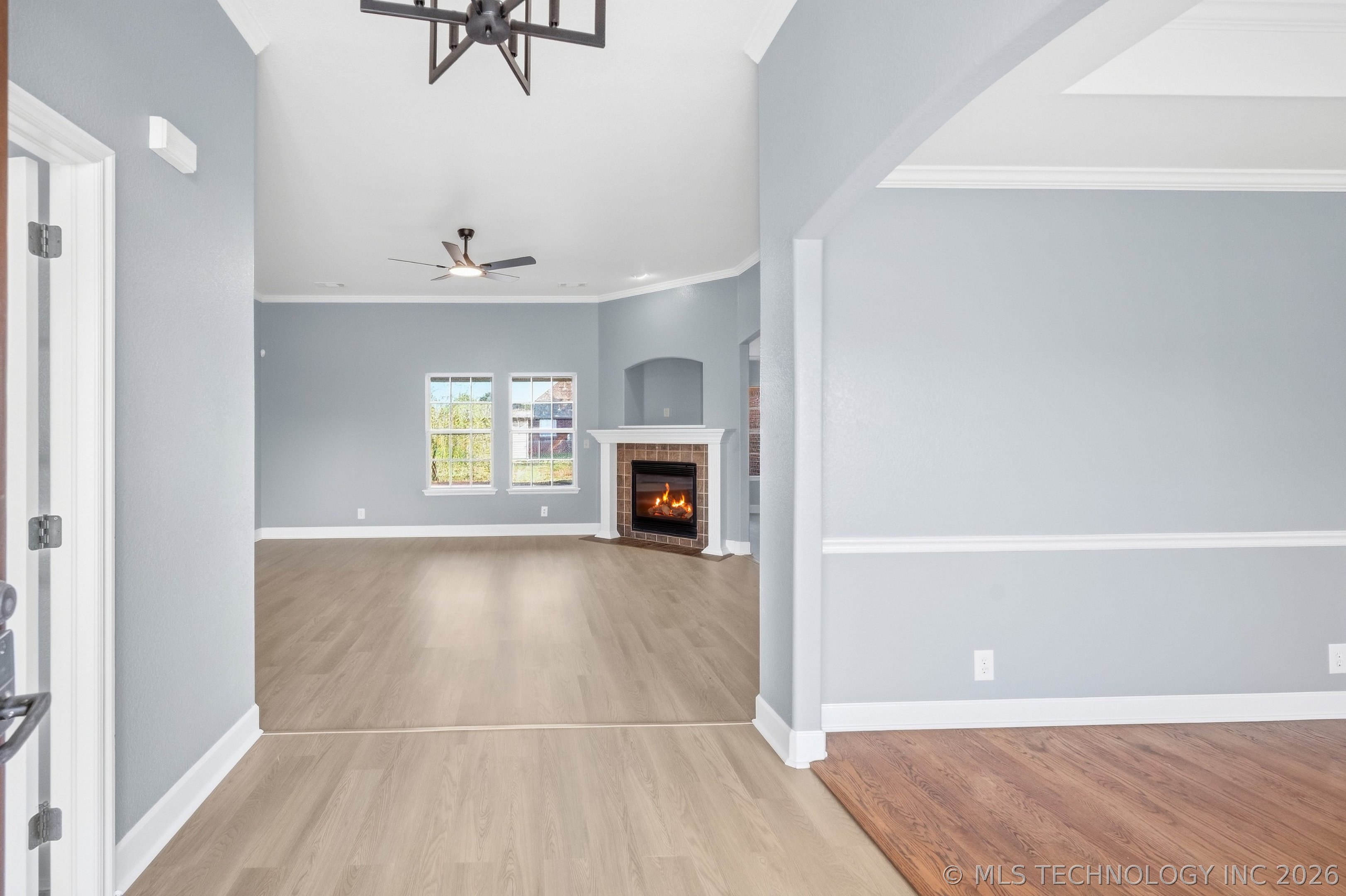1113 W Dogwood Street Property Photo 4