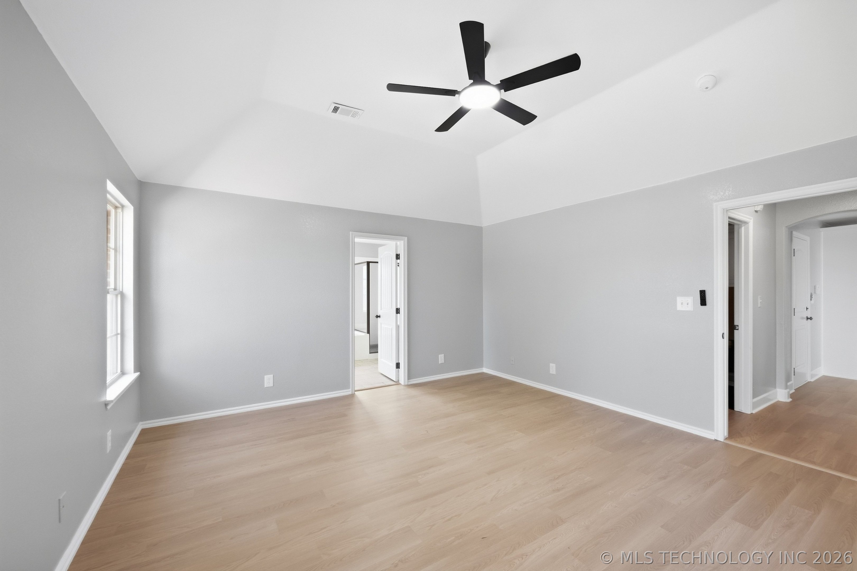 1113 W Dogwood Street Property Photo 16