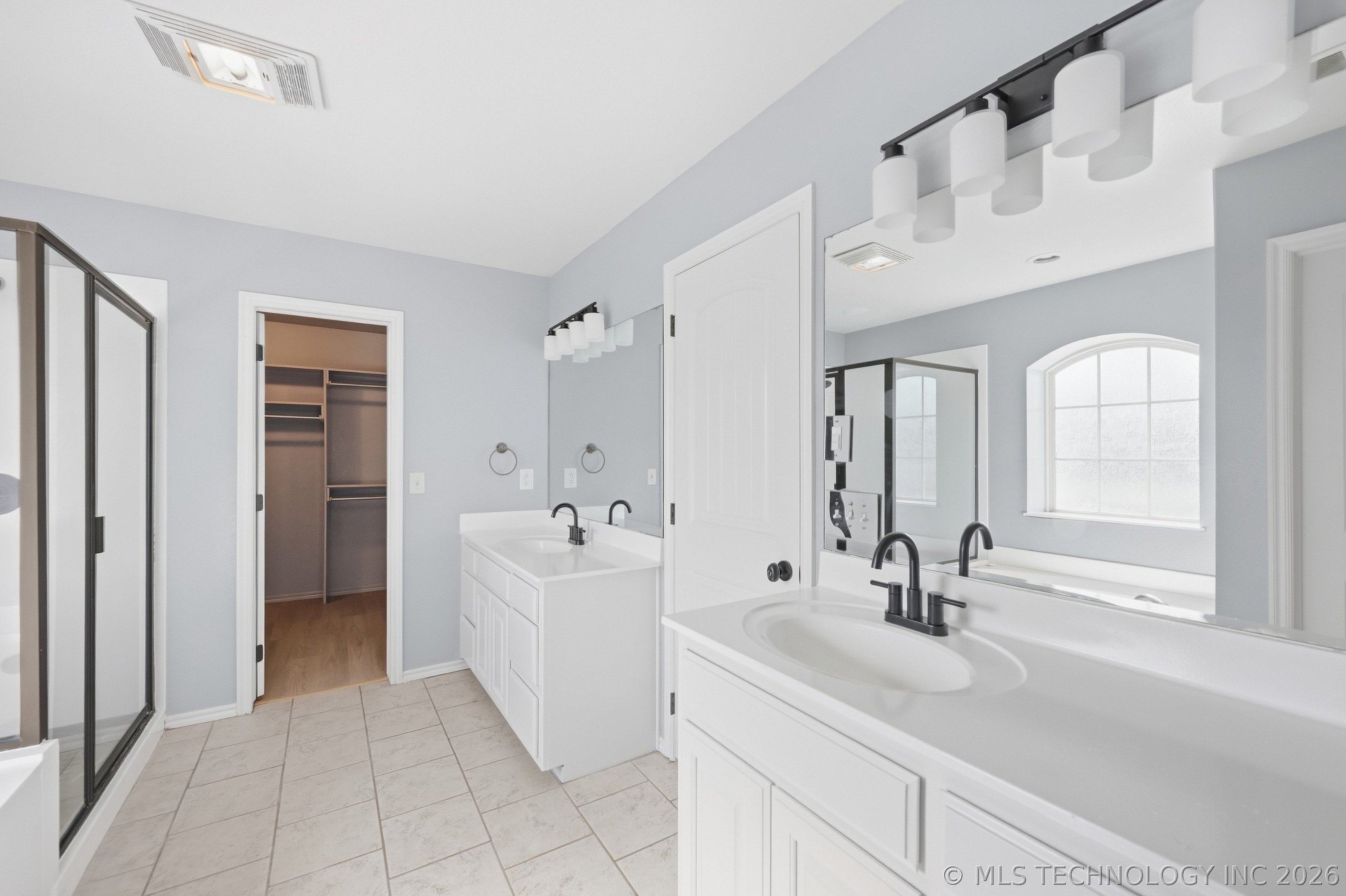 1113 W Dogwood Street Property Photo 17