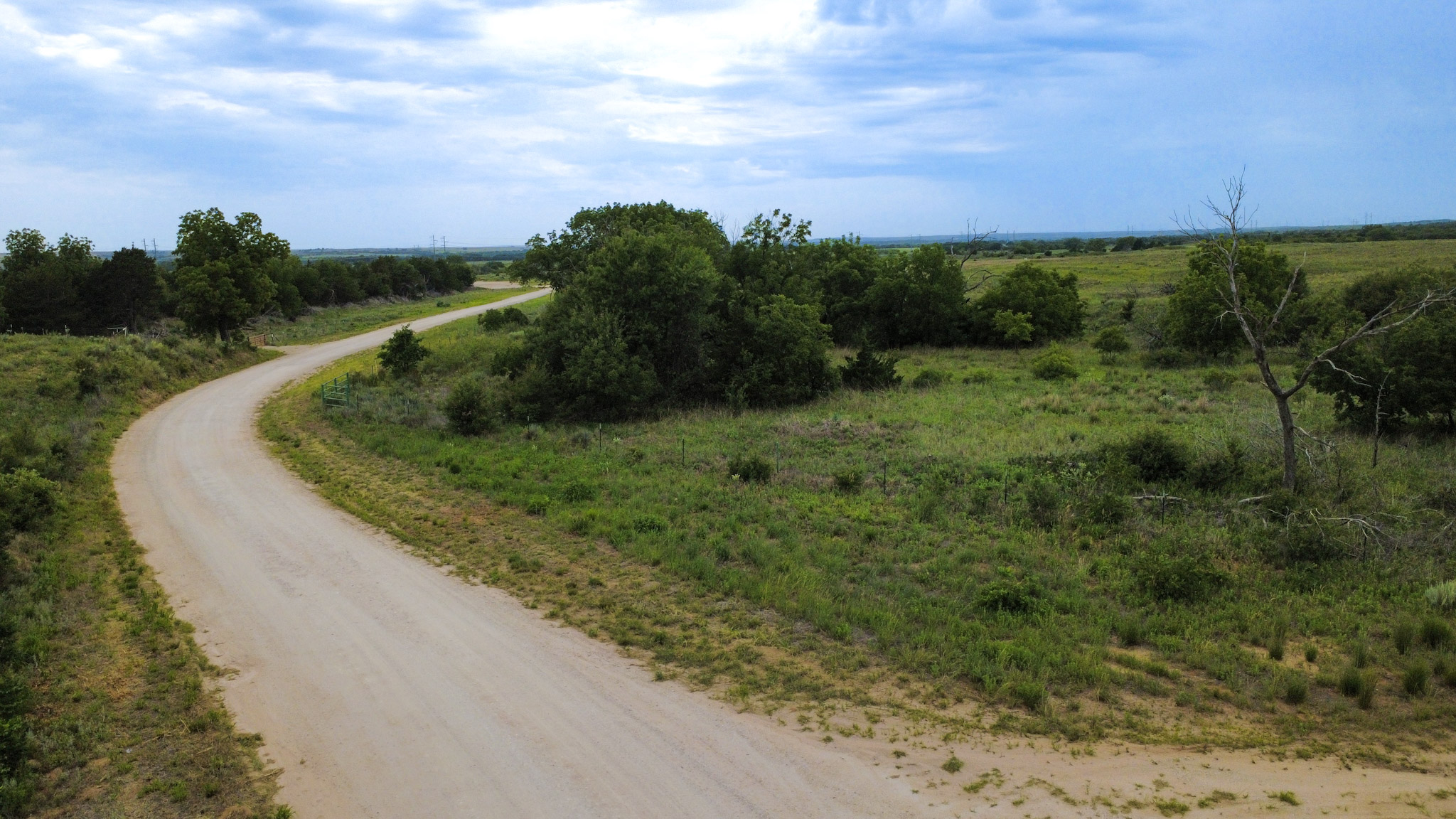 01 E 680 Road Property Photo 25
