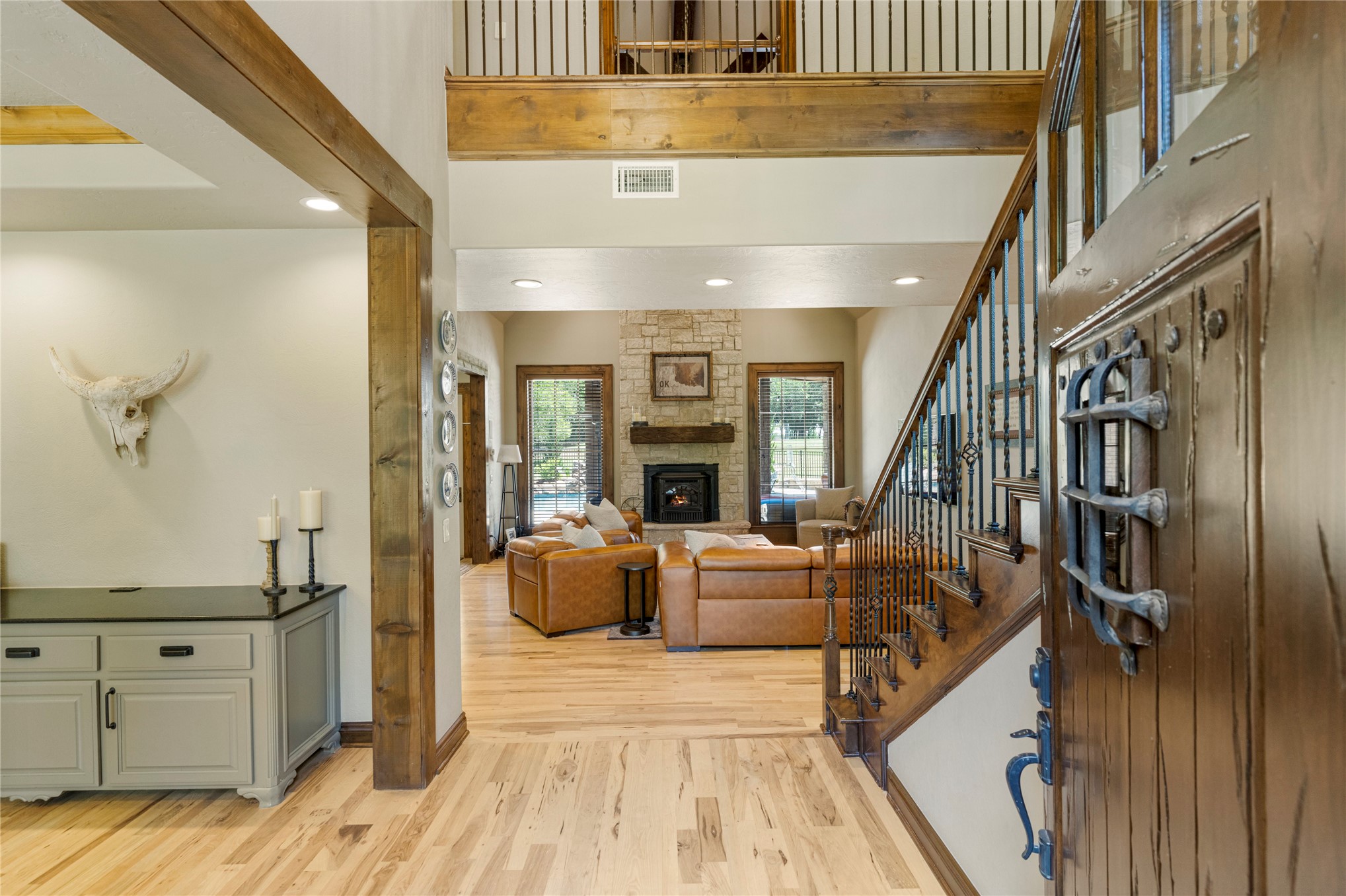 1211 N Cimarron Hill Property Photo 6