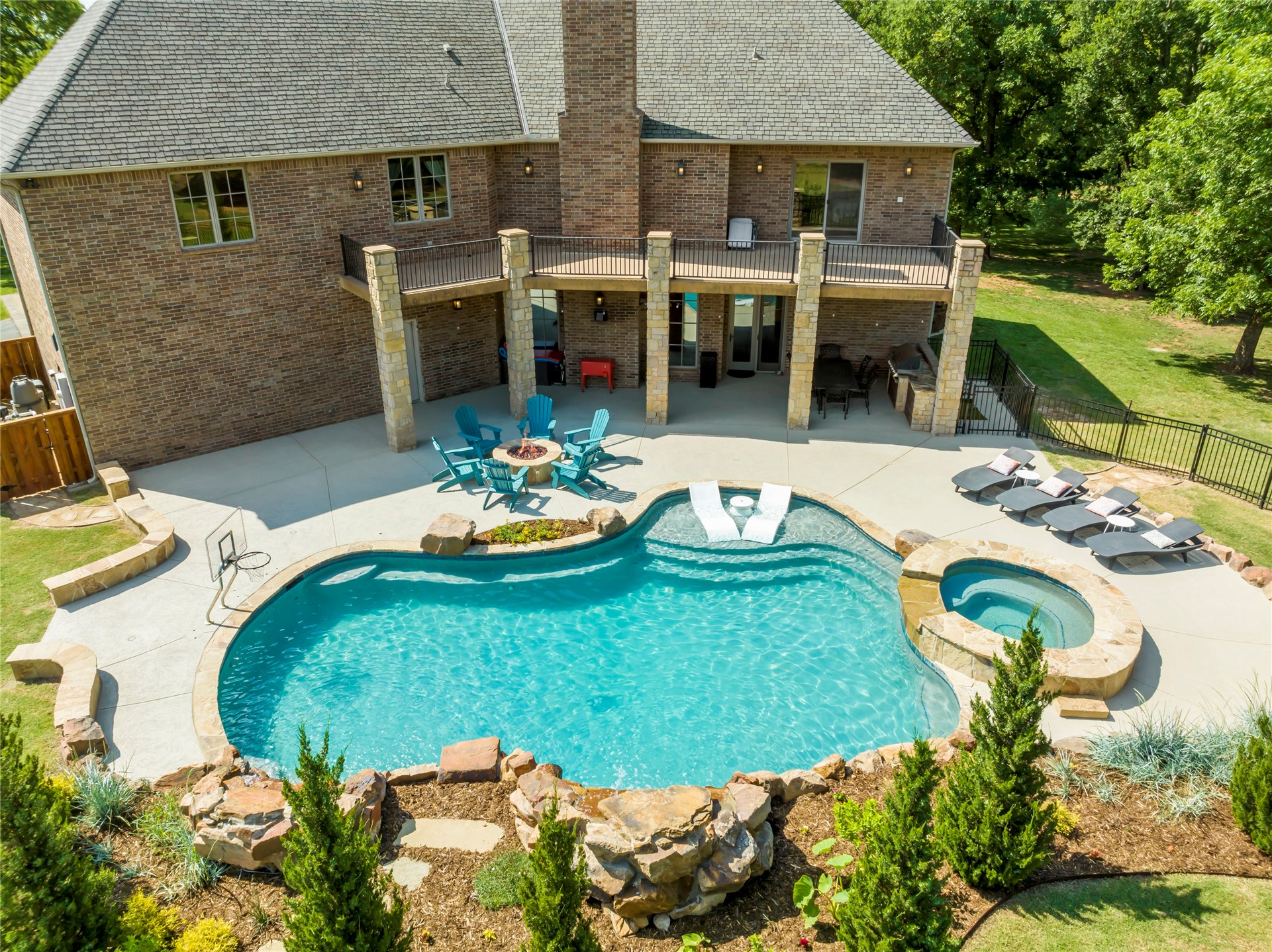 1211 N Cimarron Hill Property Photo 46