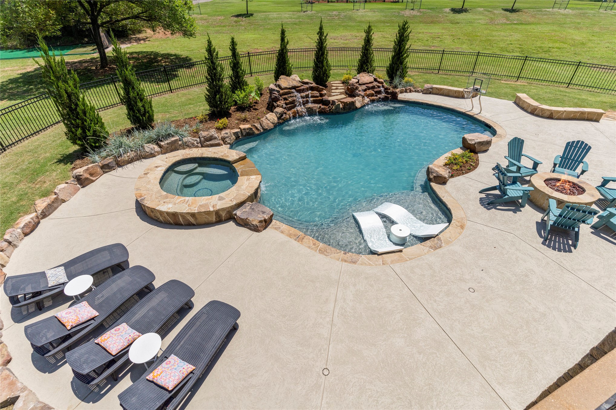 1211 N Cimarron Hill Property Photo 47