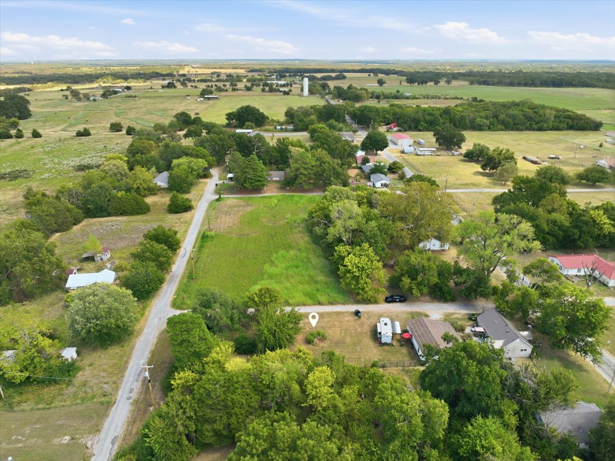 203 Butler Property Photo 4