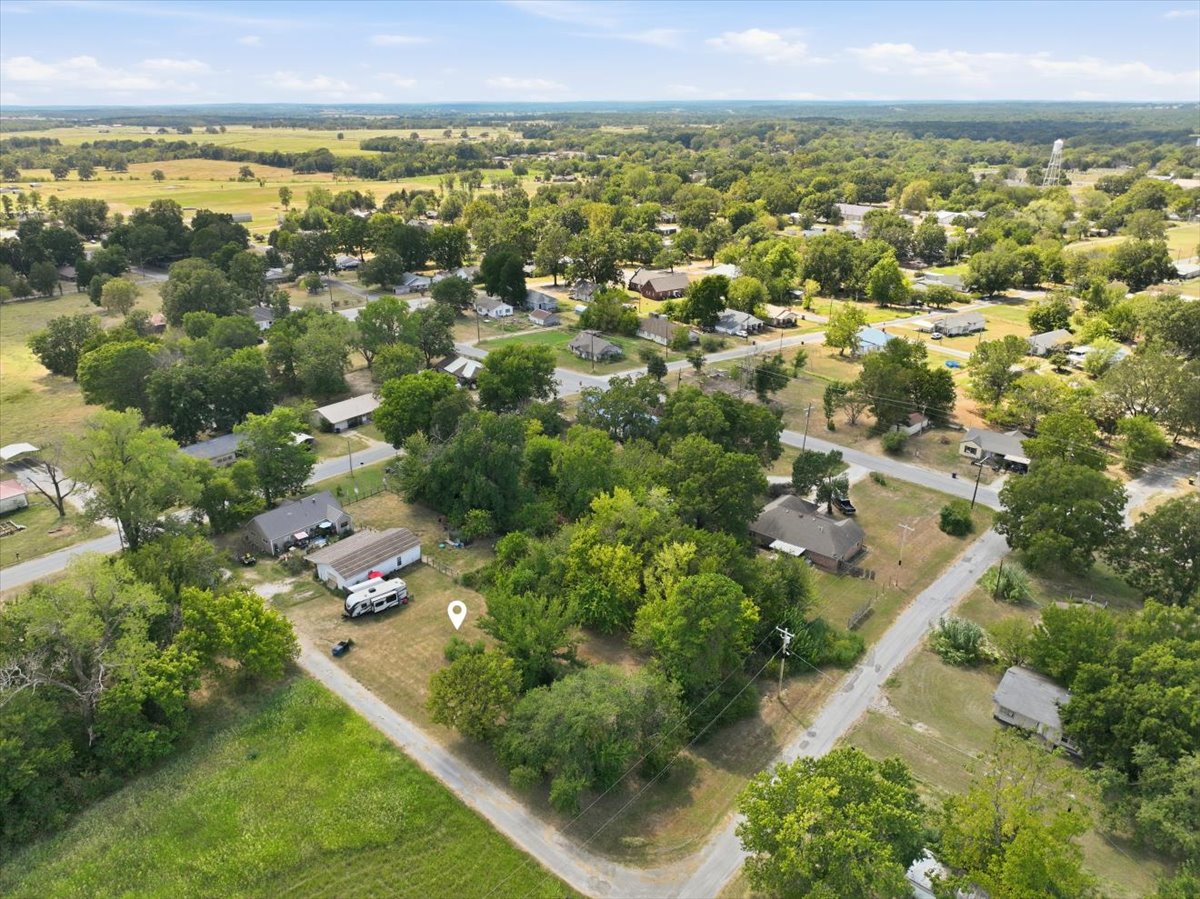 203 Butler Property Photo 6