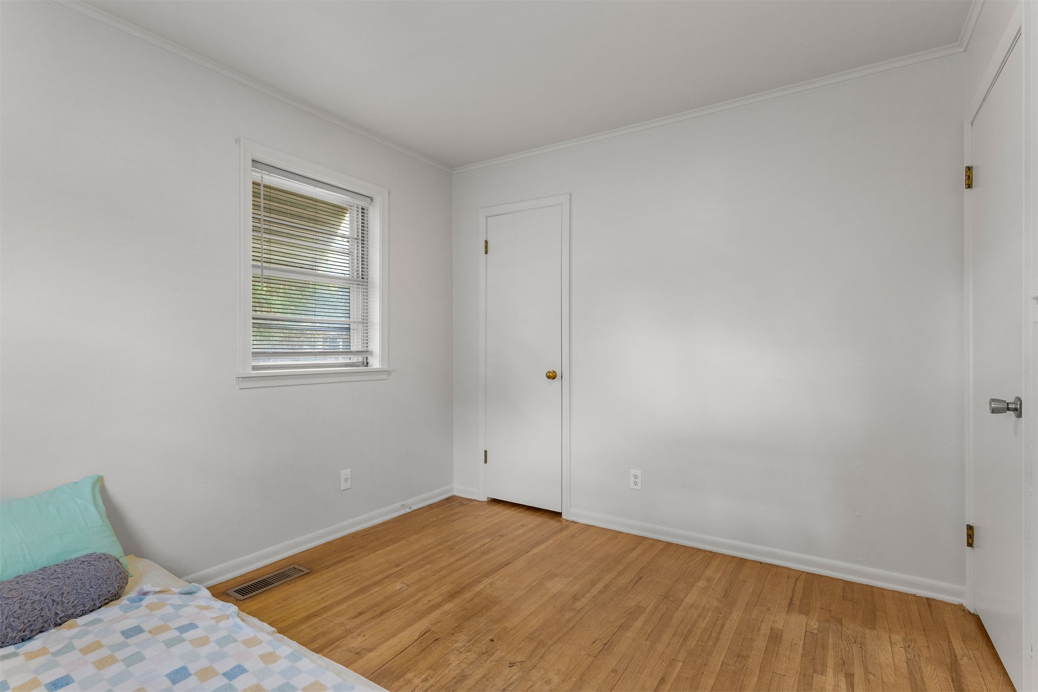 5322 S Rockford Avenue Property Photo 15