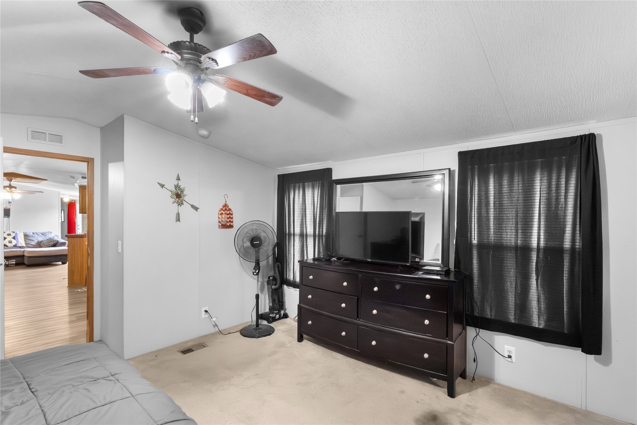 420781 1143 Road Property Photo 29