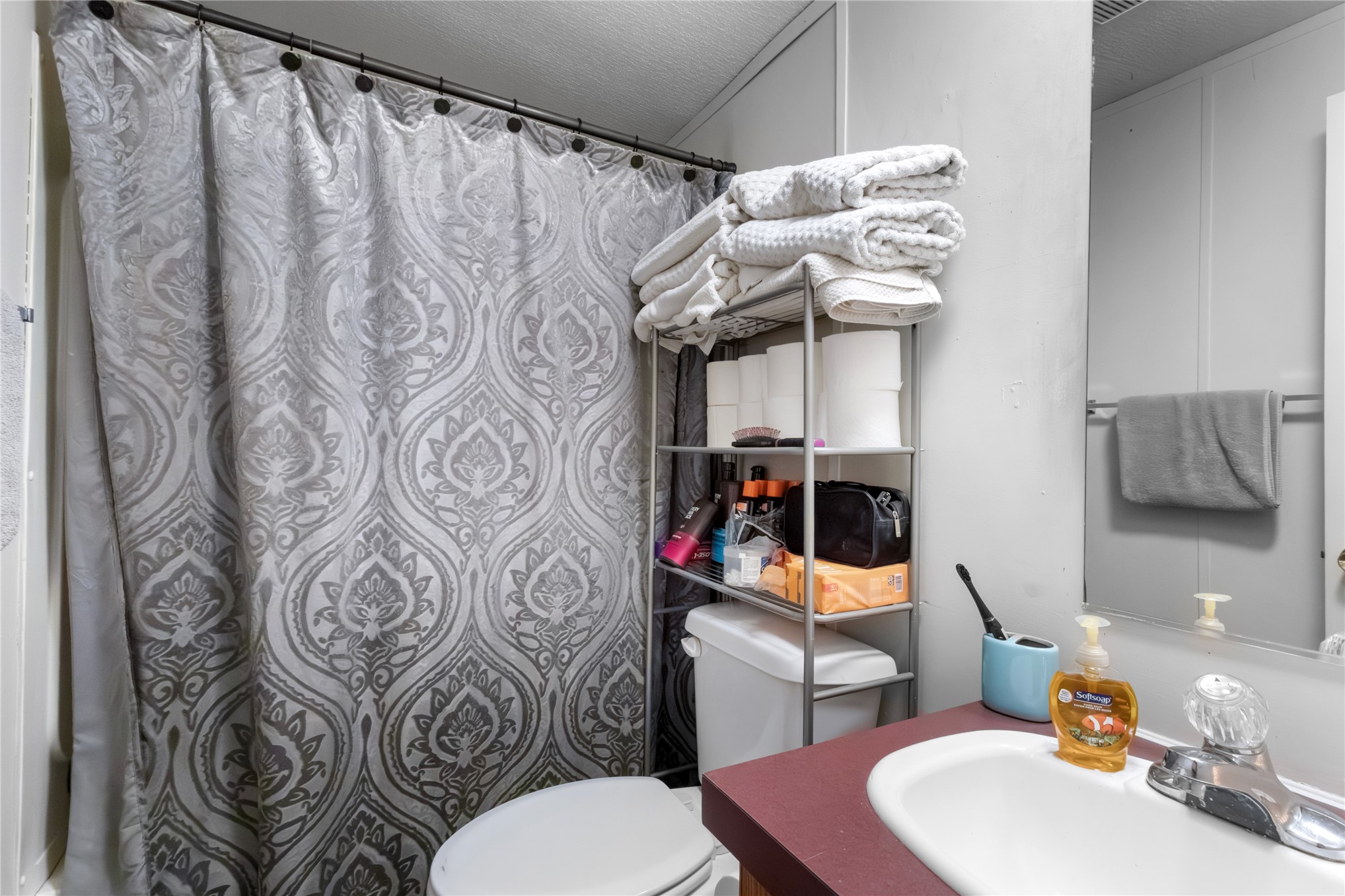 420781 1143 Road Property Photo 35