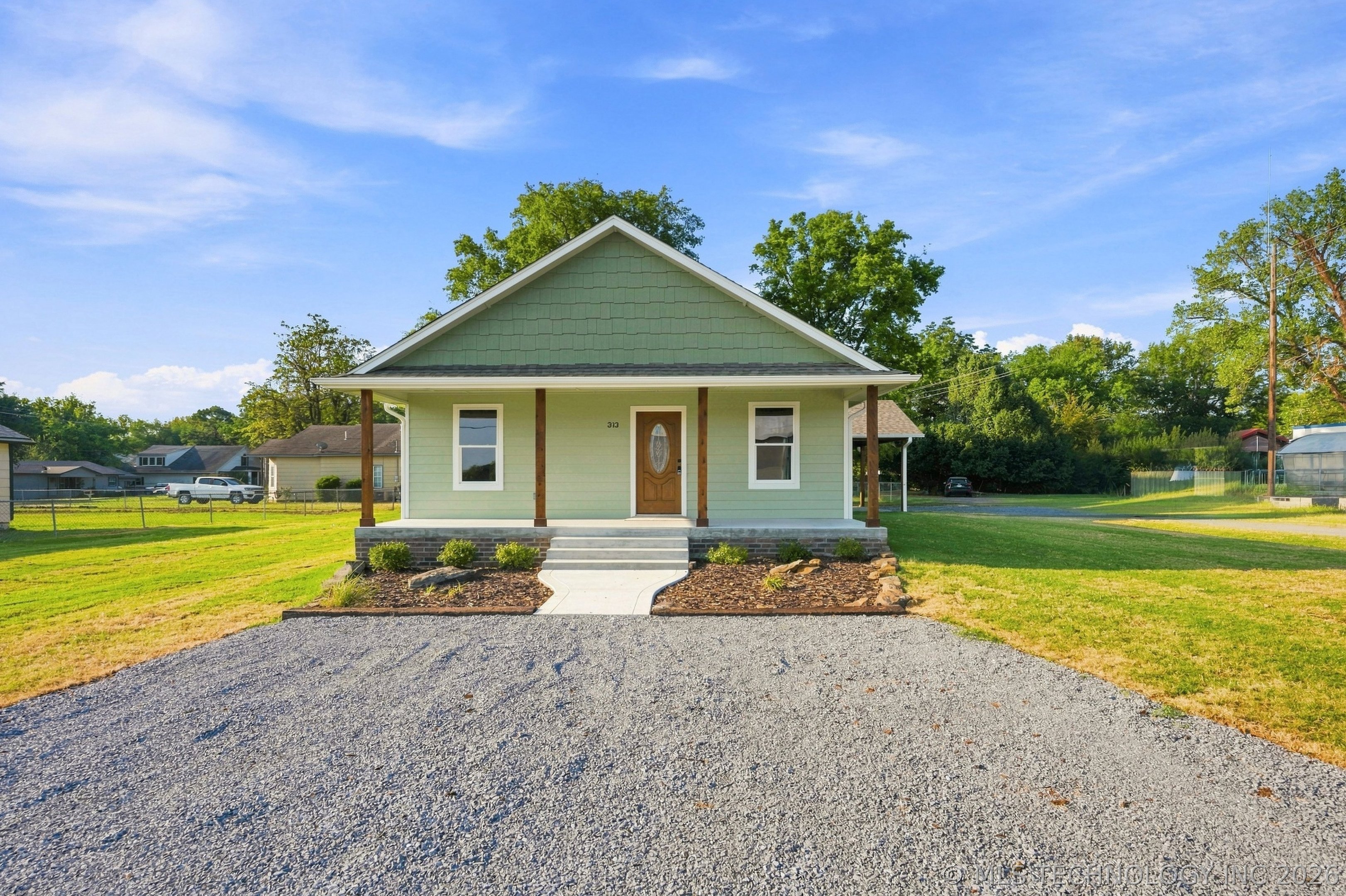 313 Ohio Street Property Photo 1