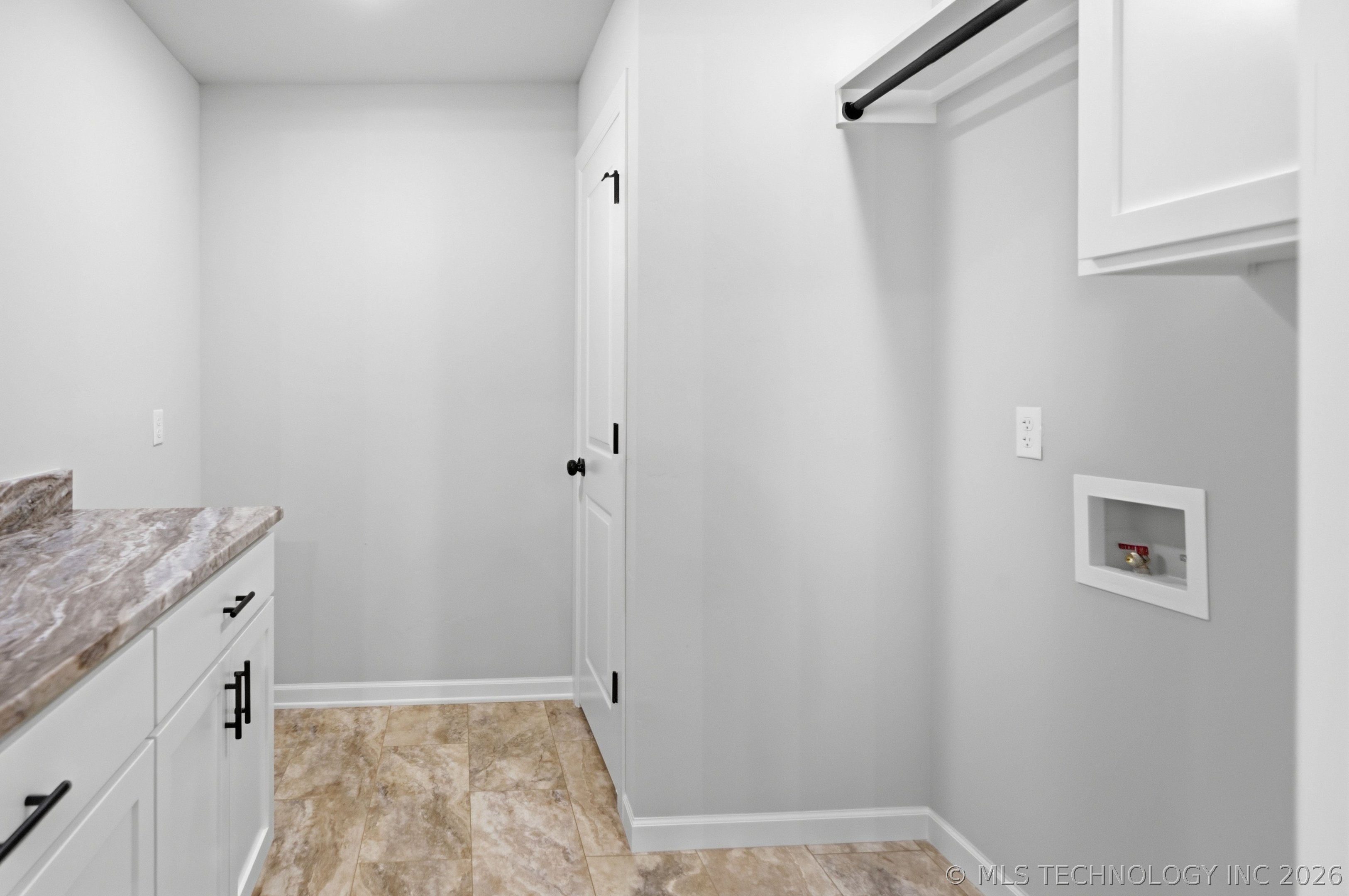 313 Ohio Street Property Photo 13
