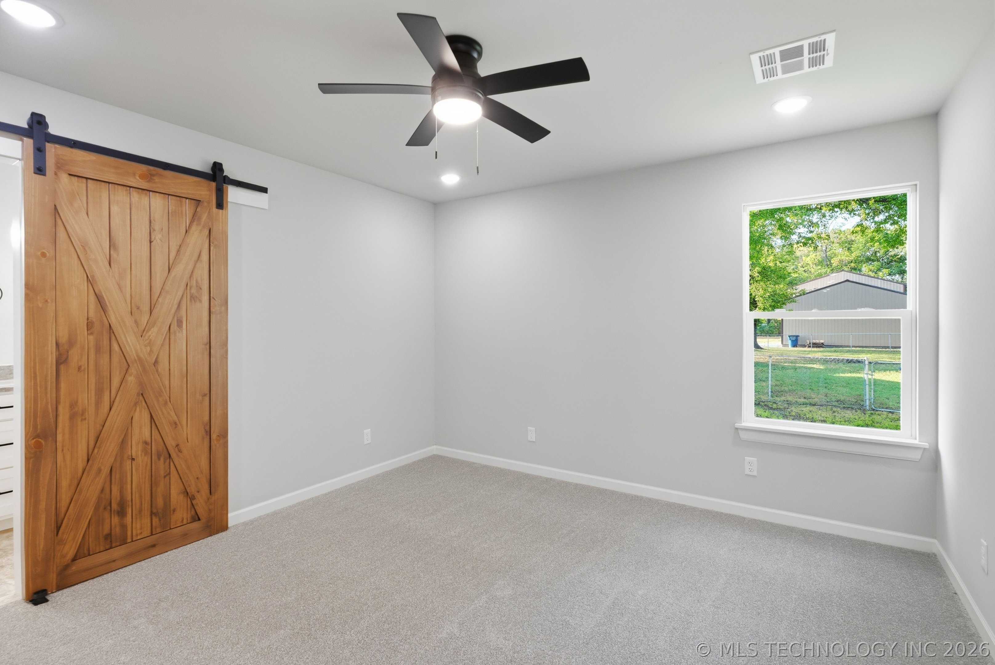 313 Ohio Street Property Photo 14