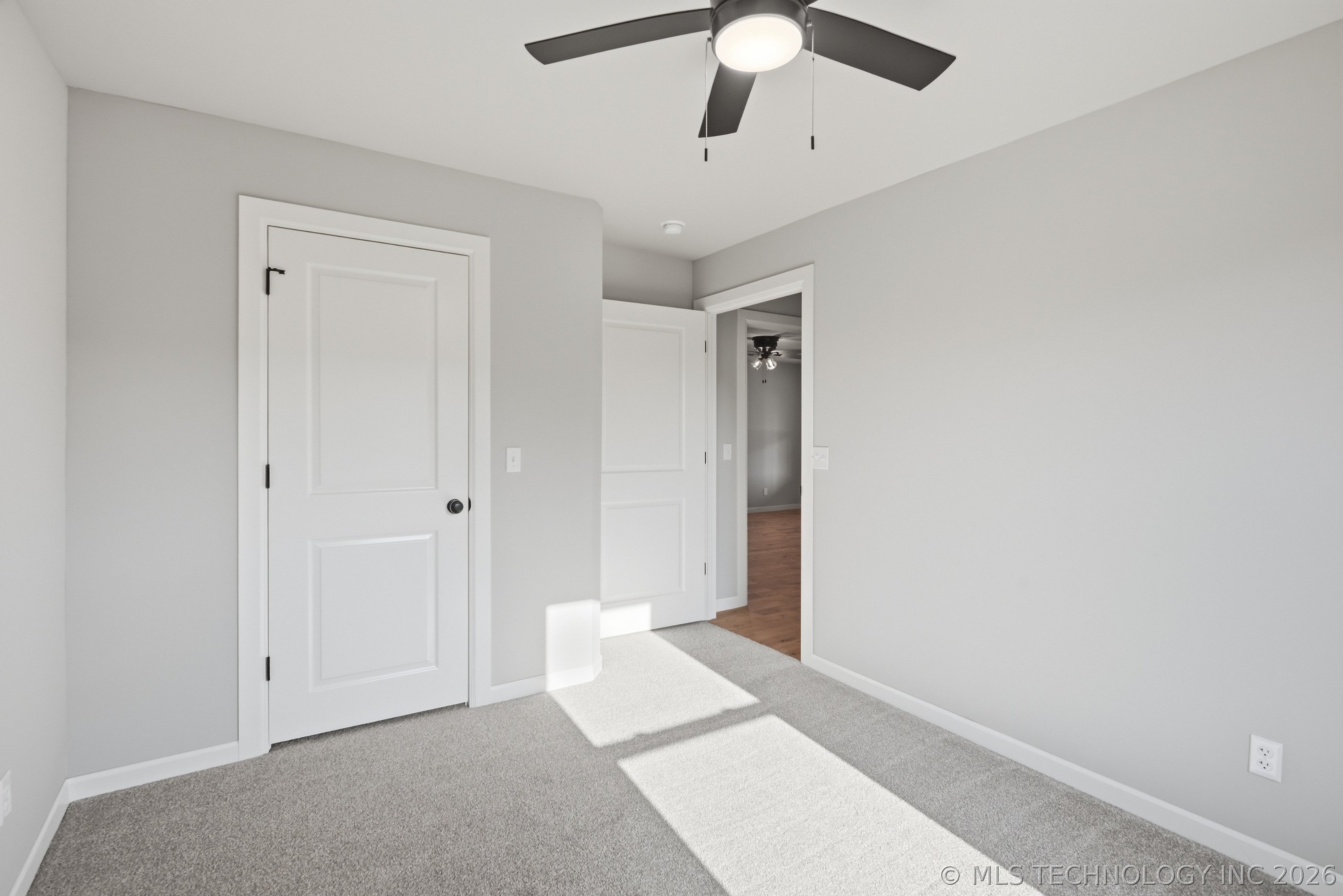 313 Ohio Street Property Photo 22