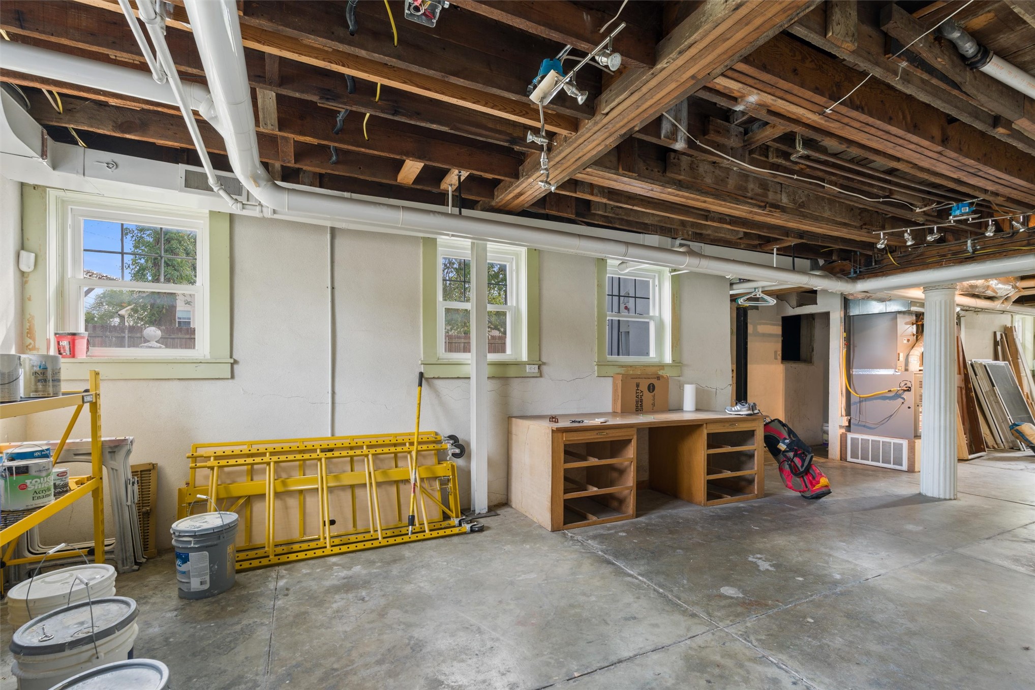1220 S Cherokee Avenue Property Photo 49