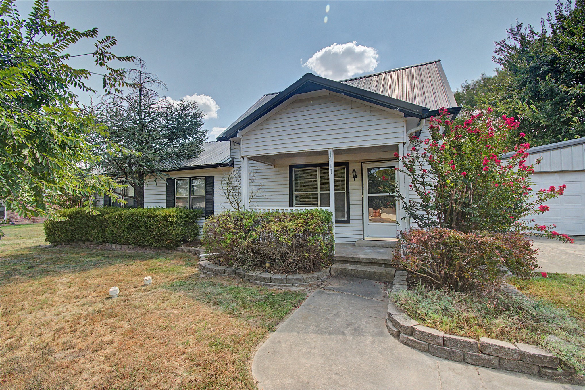 1711 Turner Street Property Photo 1