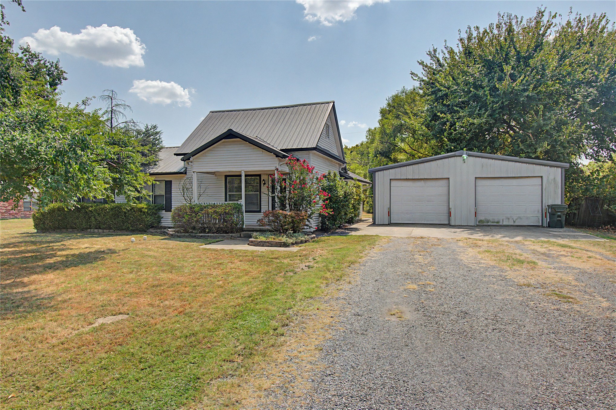 1711 Turner Street Property Photo 2