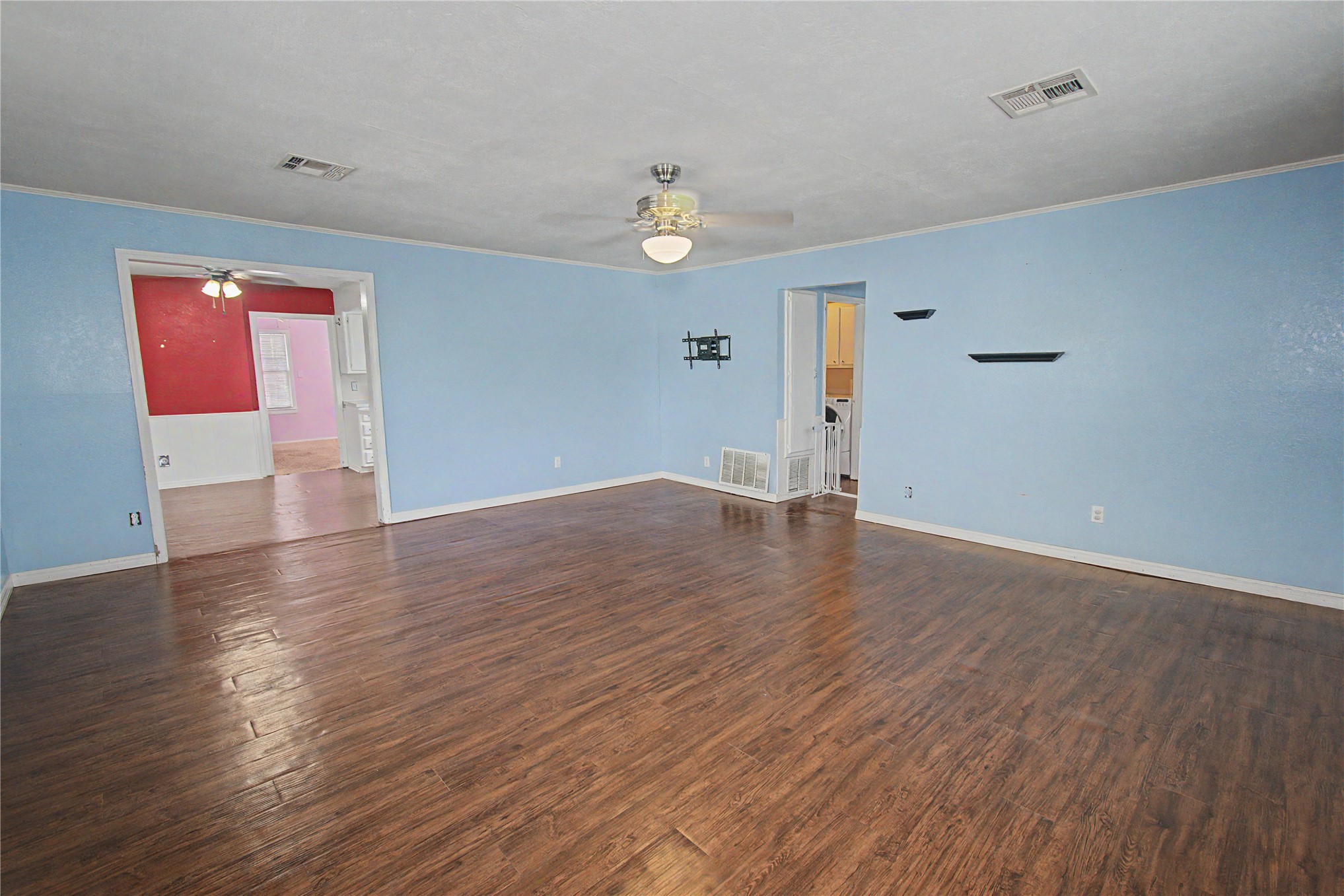 1711 Turner Street Property Photo 5