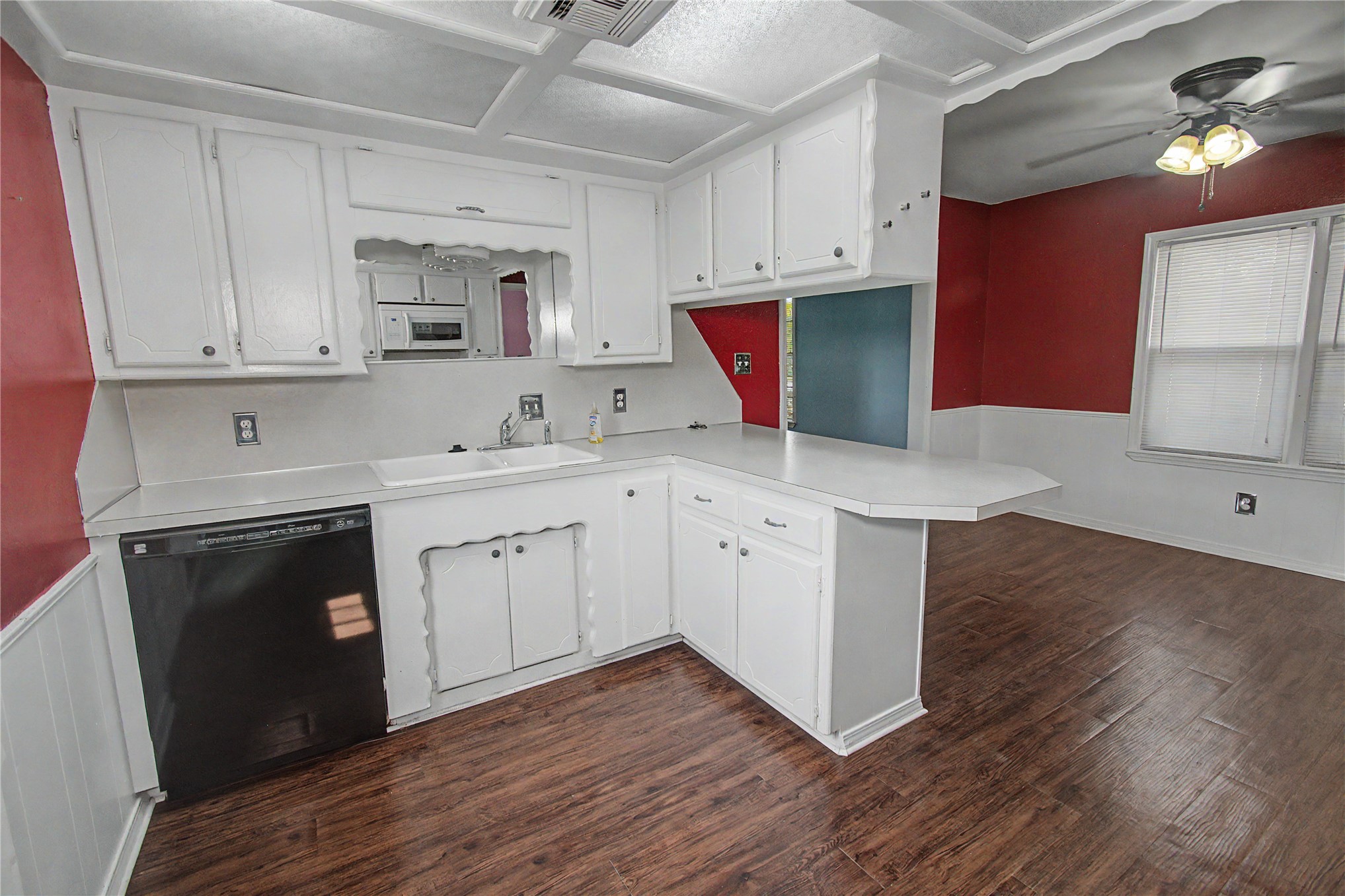 1711 Turner Street Property Photo 9