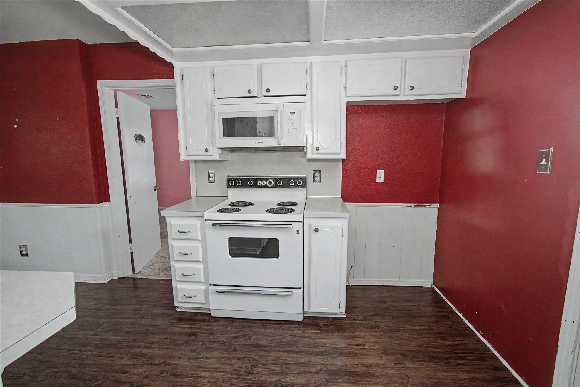 1711 Turner Street Property Photo 10