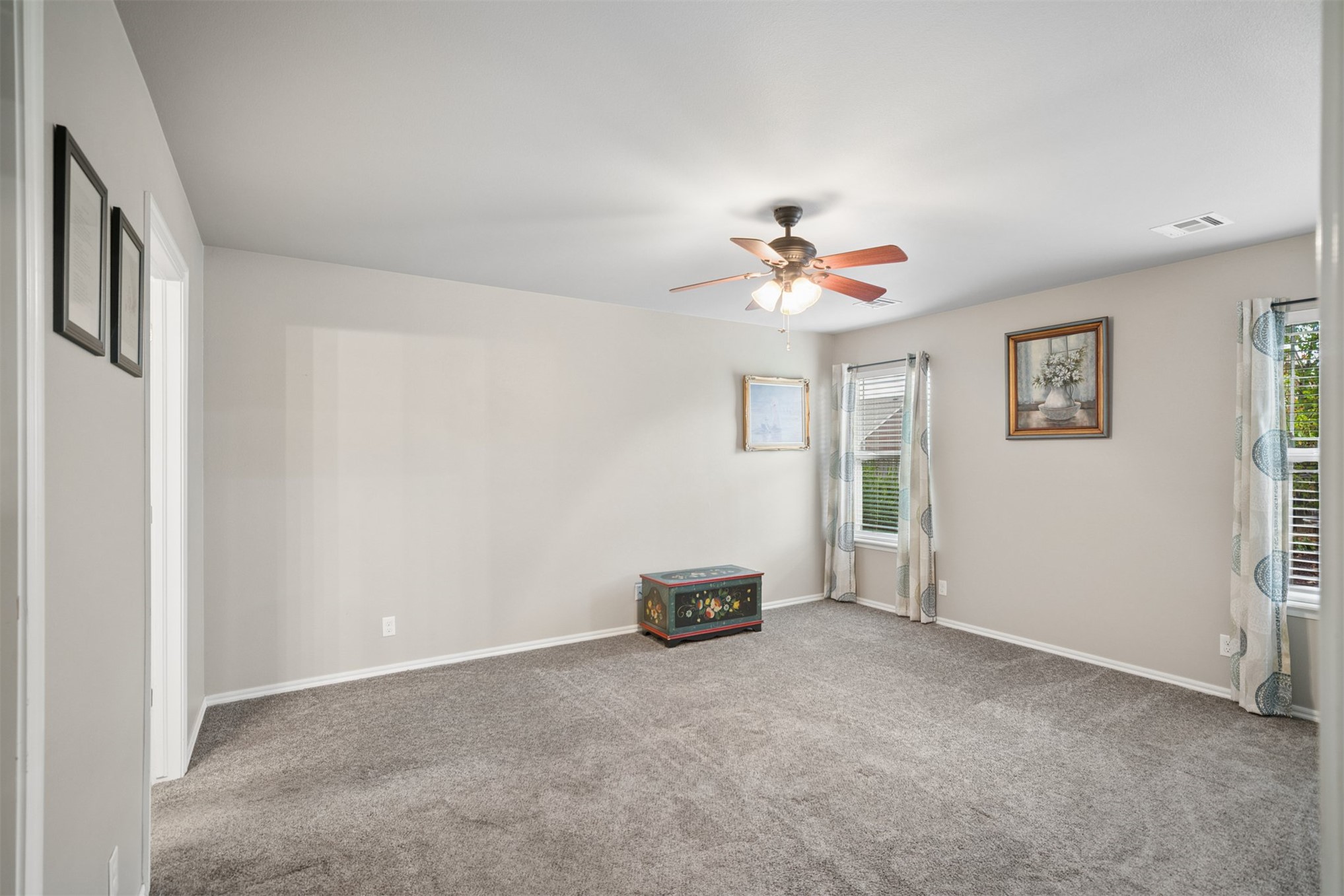 203 W 45th Place Property Photo 22