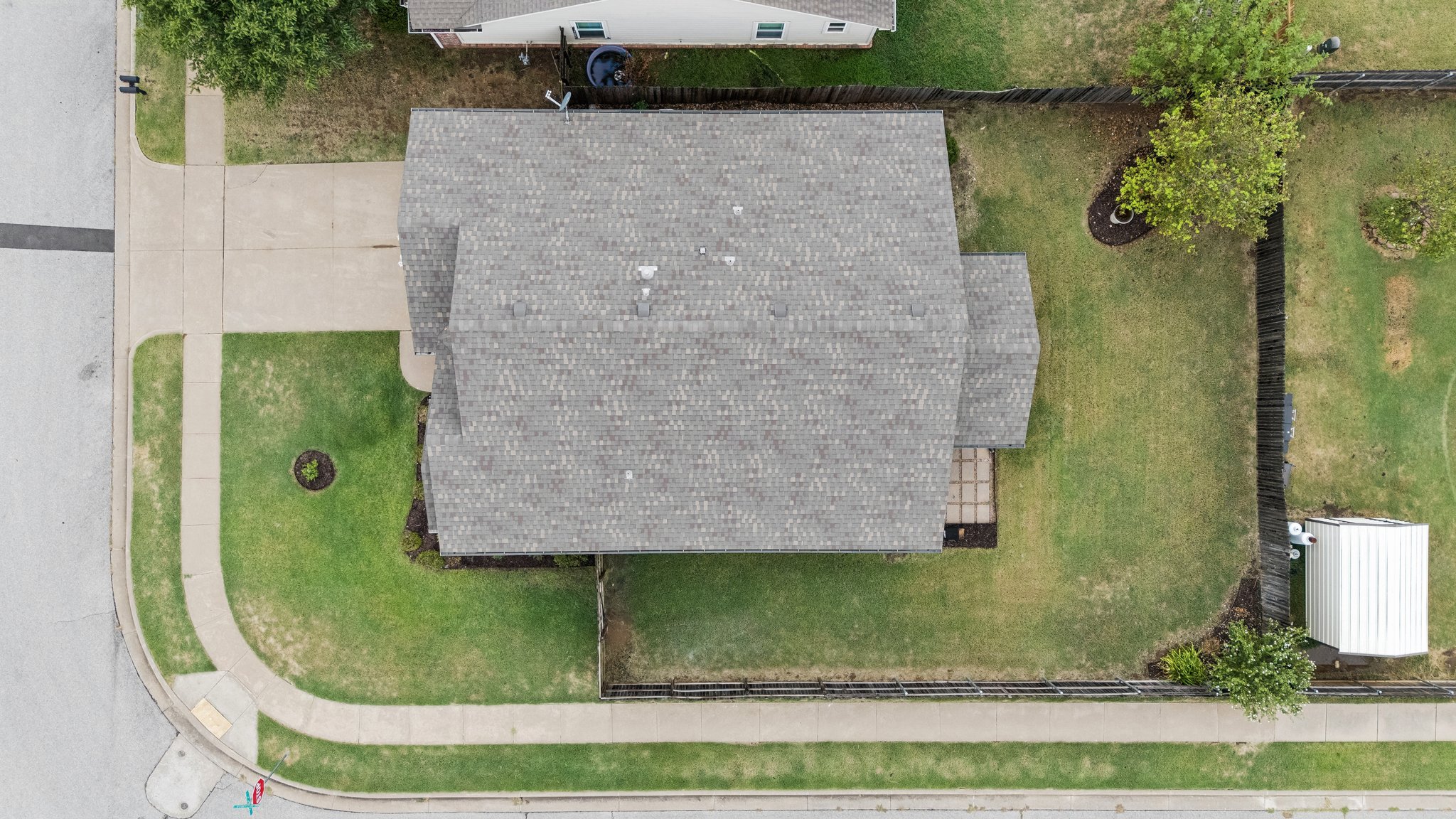 203 W 45th Place Property Photo 33